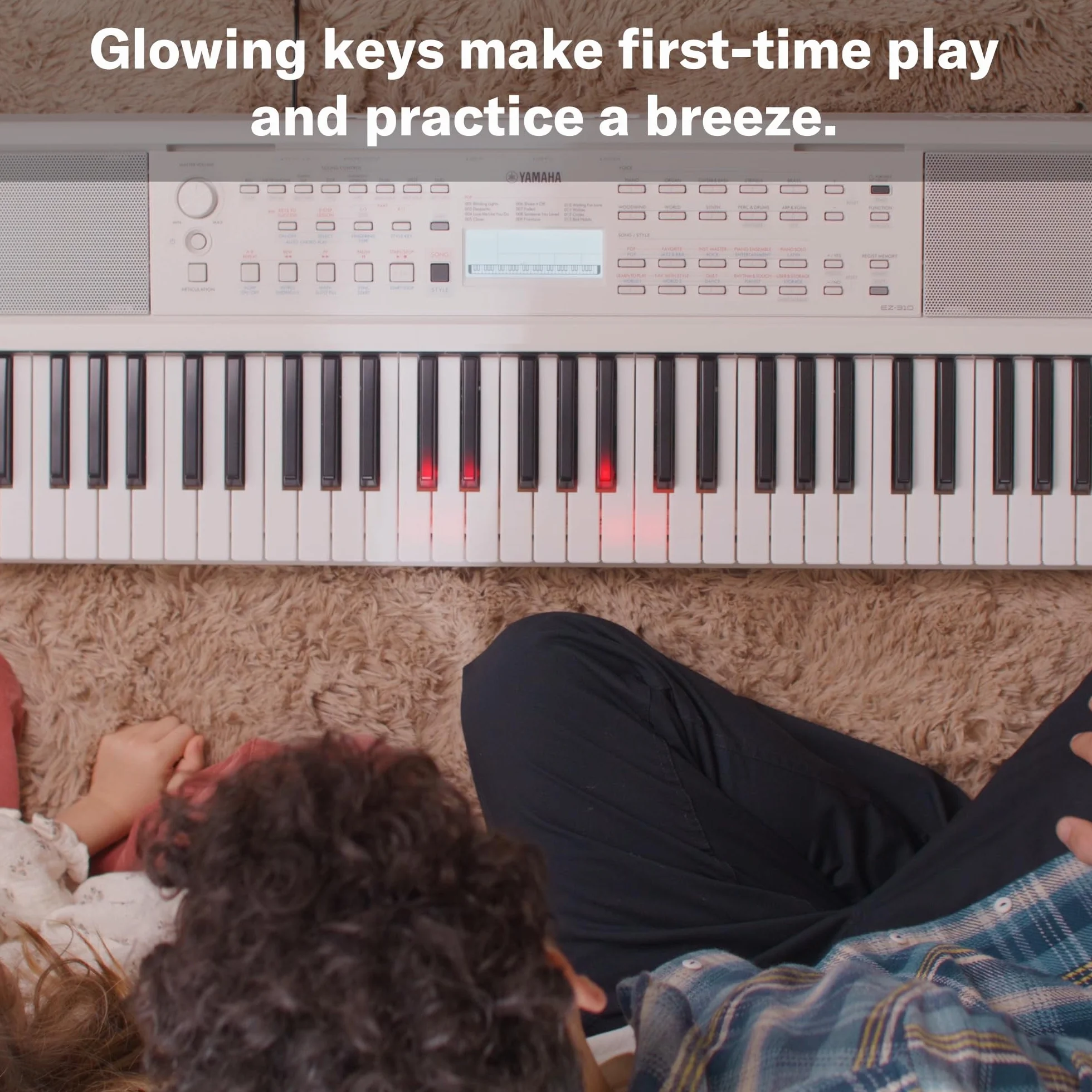 Yamaha EZ-310 Teclado portátil, cómoda función de luces guía y 61 teclas sensibles a la pulsación con polifonía de 48 notas, incluye 2 clases online con un profesor de Yamaha Music School