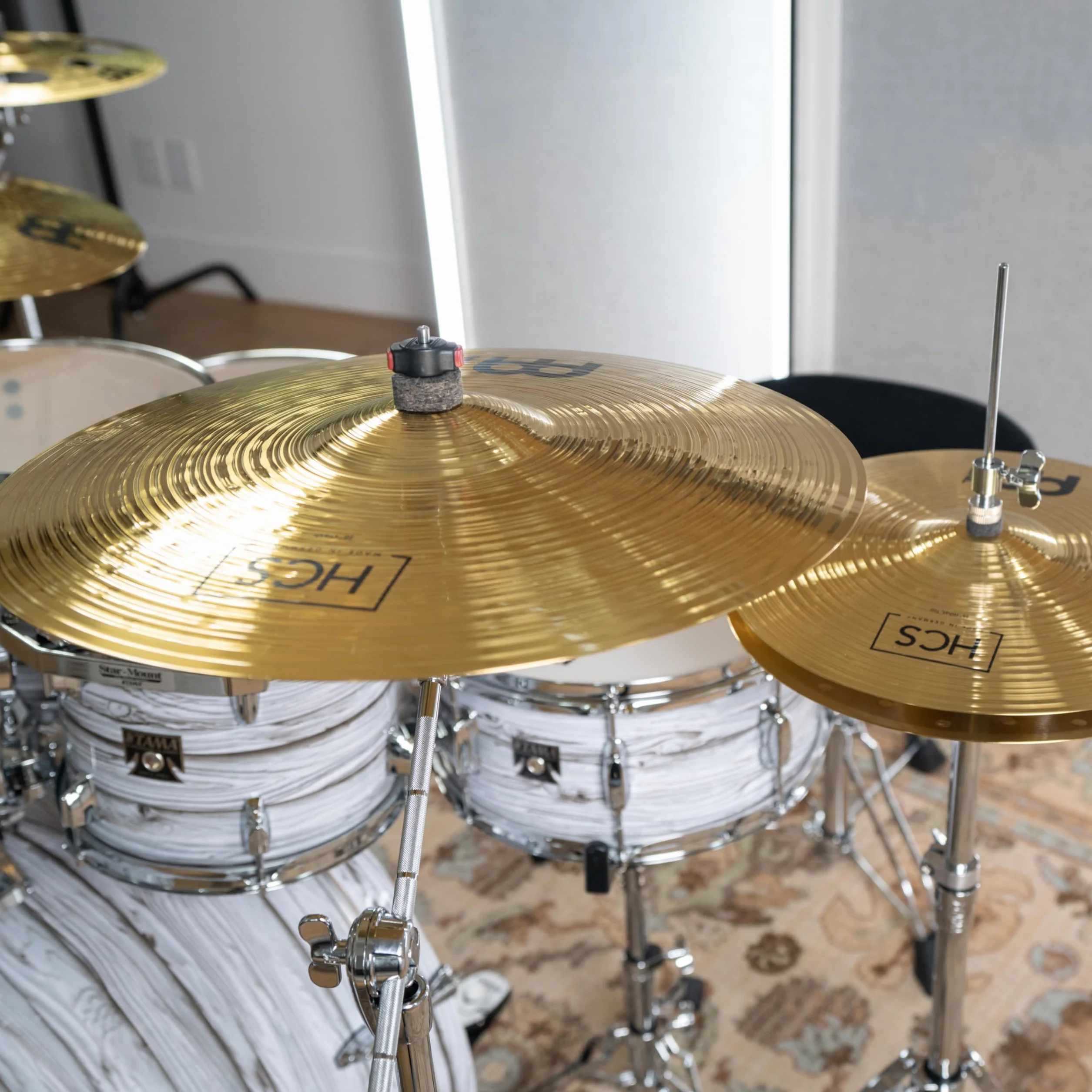 Meinl Cymbals HCS Expanded Cymbal Set Pack - Juego de Platillos de Batería con Plato 14 pulgadas Hihats, 16 Trash Crash, 18 Crash y 20 Ride – Latón, Acabado Tradicional (HCS14161820)