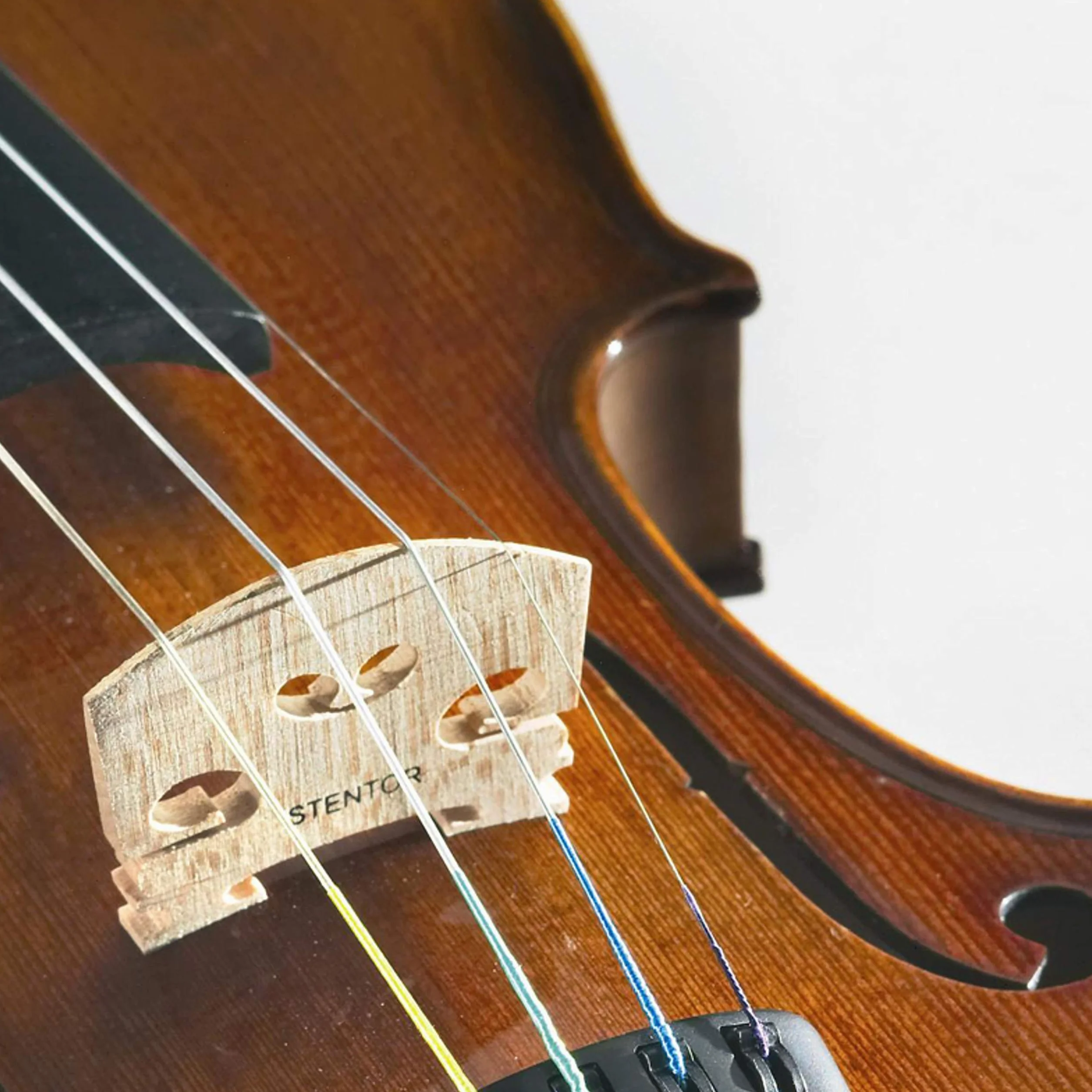 Stentor Student II 1500A Violín, Talla 4/4, Color Marrón Rojo