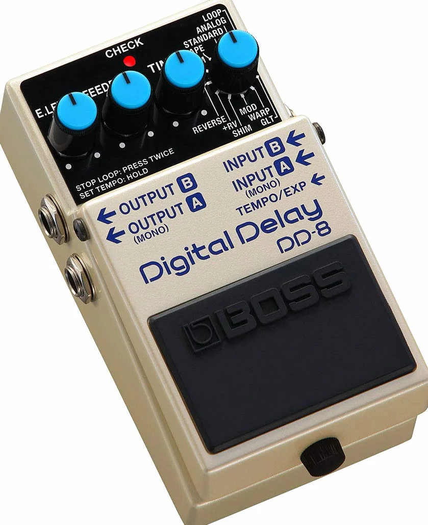 Pedal BOSS DD-8 Digital Delay — Amplio rango sonoro y máxima potencia de delay, configuración mono o estéreo con 11 modos