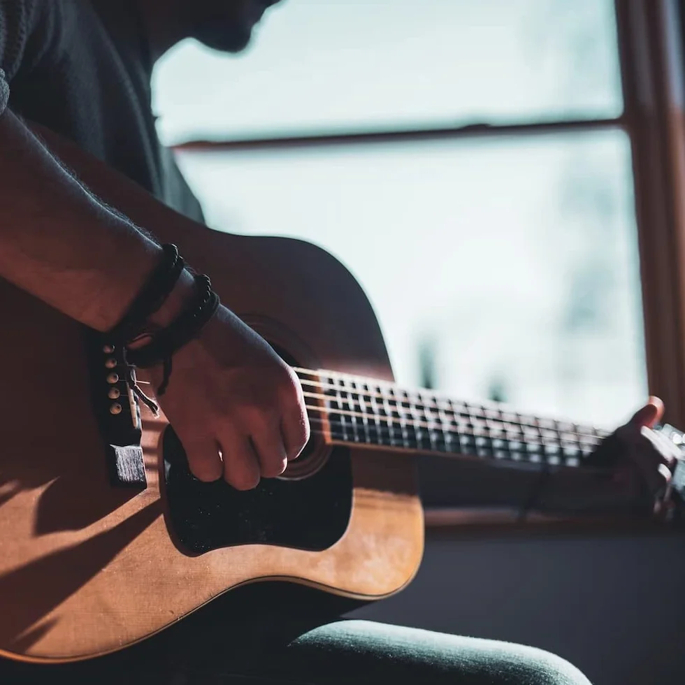Fender SA-105CE, Dreadnought Cutaway, Guitarra Acústica Electrificada, Natural, Incluye cursos virtuales gratuitos en Fender Play