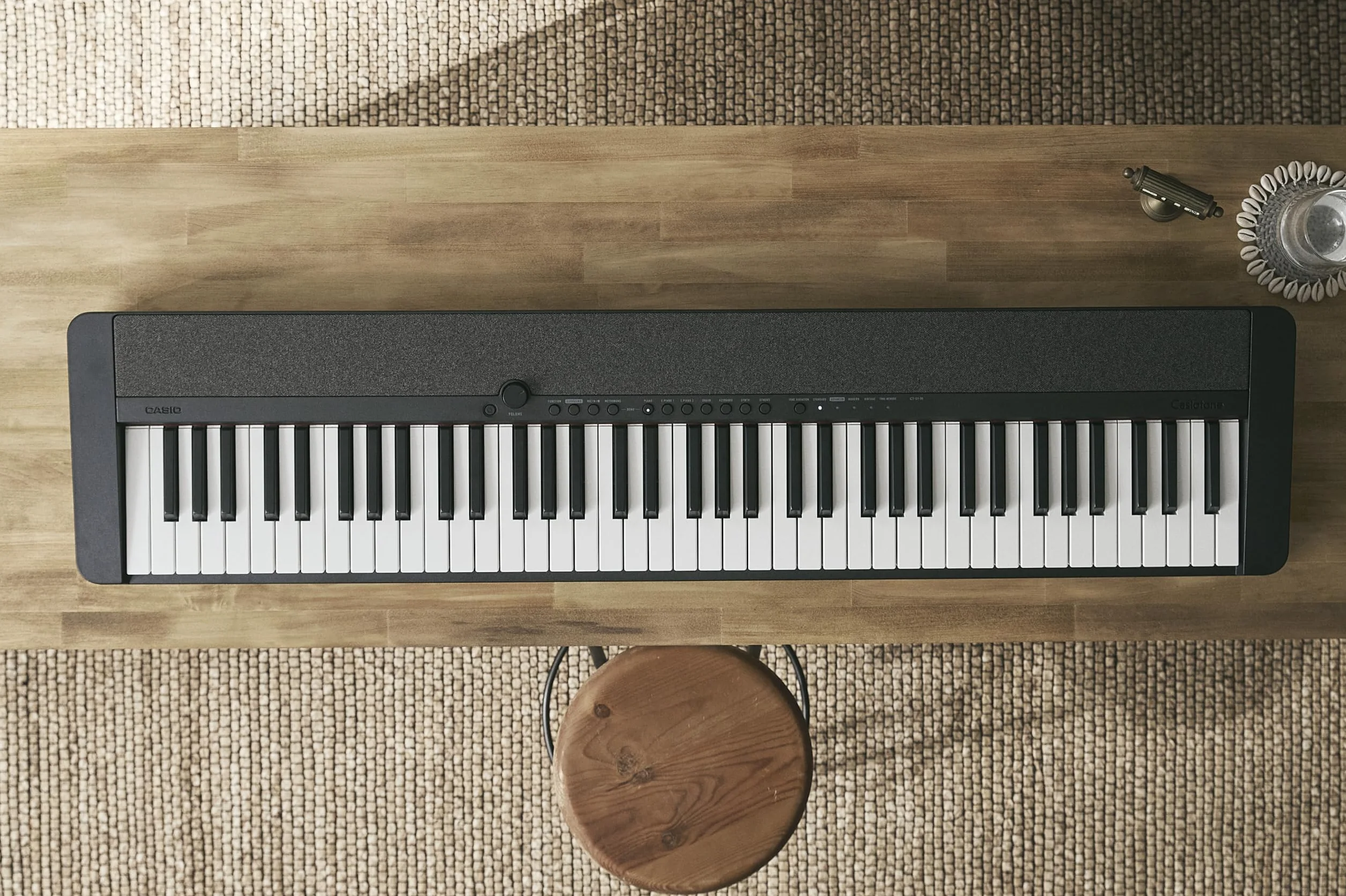 Casio CT-S1-76BK - Teclado de piano con 76 teclas sensibles a la velocidad y 61 tonos en negro