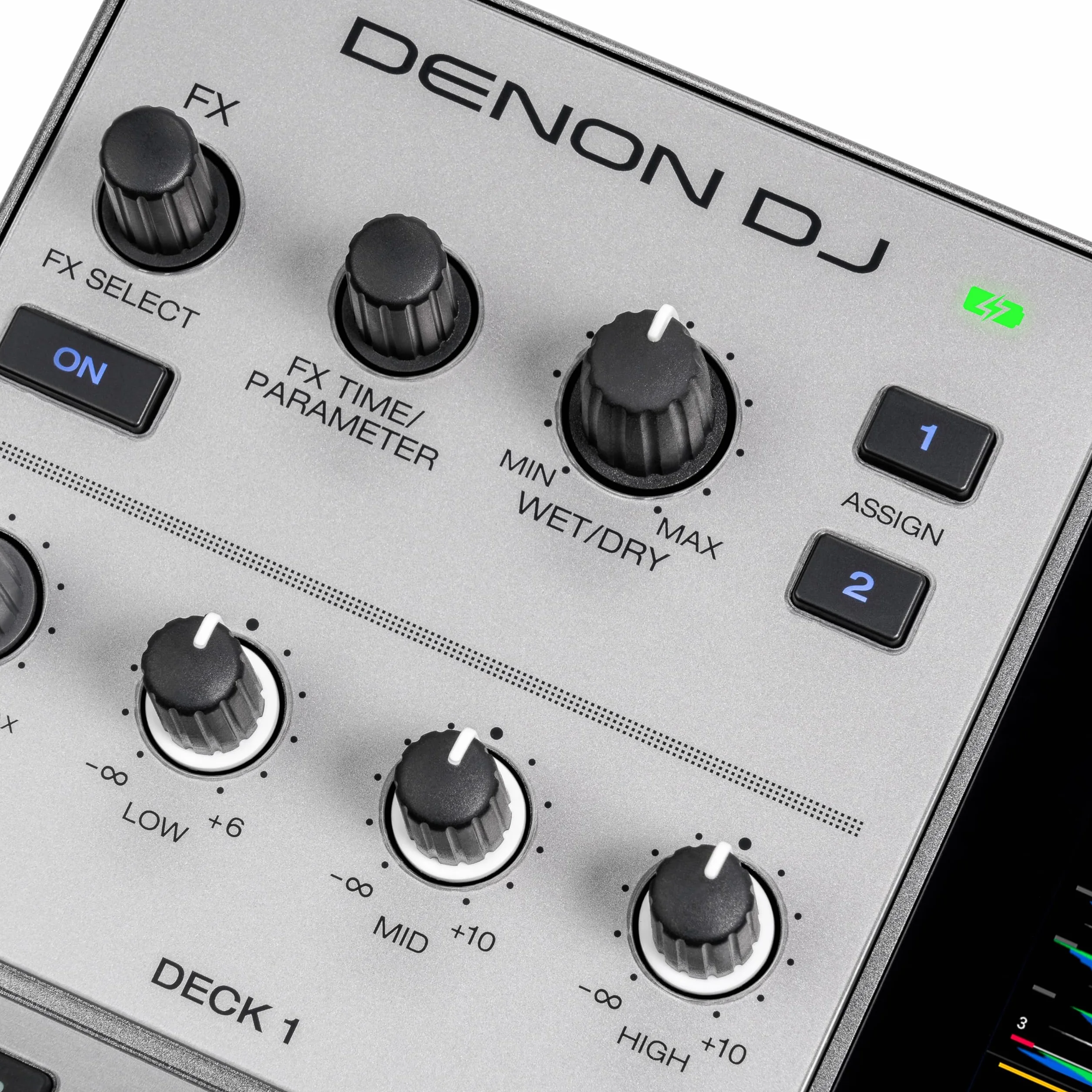 Denon DJ PRIME GO+ Controlador DJ Portátil Autónomo con Bateria Recargable, Pantalla de 7", Mezclador con Separación de Stems, Streaming por Wifi y Bluetooth