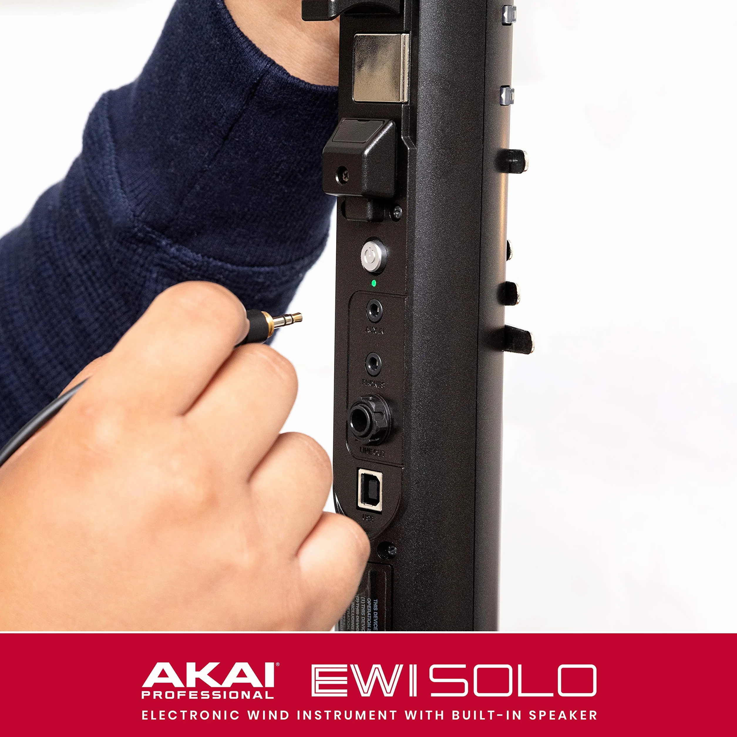 Akai Professional EWI Solo - Instrumento Electrónico de Viento con Altavoz Incorporado, Batería Recargable, 200 Sonidos y Conectividad MIDI USB