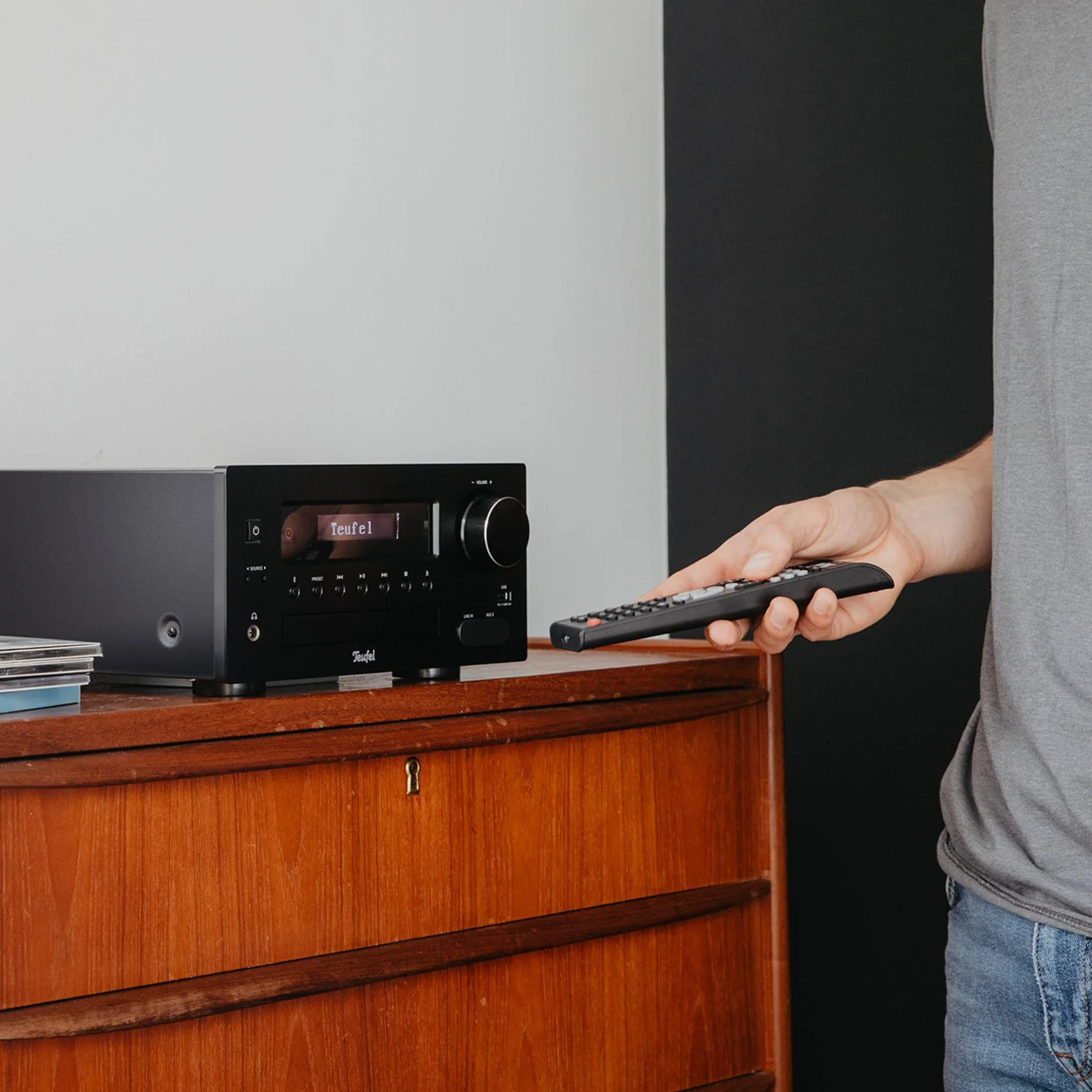 Teufel Ultima 20 KOMBO 2 - Canal HiFi estéreo compacto con CD, Bluetooth, USB, Radio Digital Dab+, Radio FM, Streaming Musical, Bass Reflex (blanco)