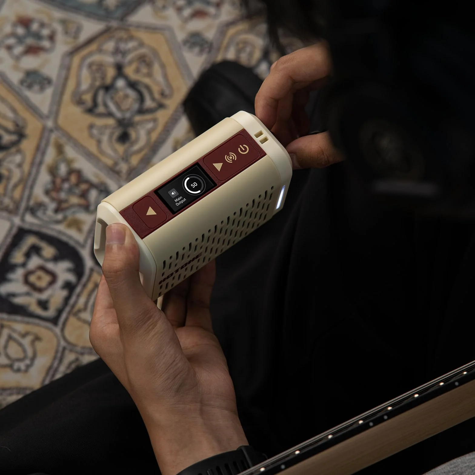 HOTONE Mini Amplificador de Modelado Multifuncional BT Guitarra Bajo IR Cabinas con Multi FX Aplicación Móvil Pulze Mini Ap-5