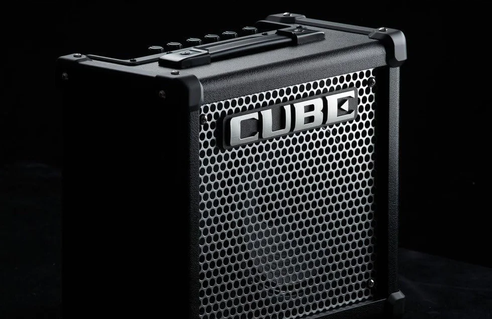 Amplificador de Guitarra Roland Cube 10GX — Compacto Amplificador de Guitarra de 10 vatios con Altavoz de 8 Pulgadas a Medida