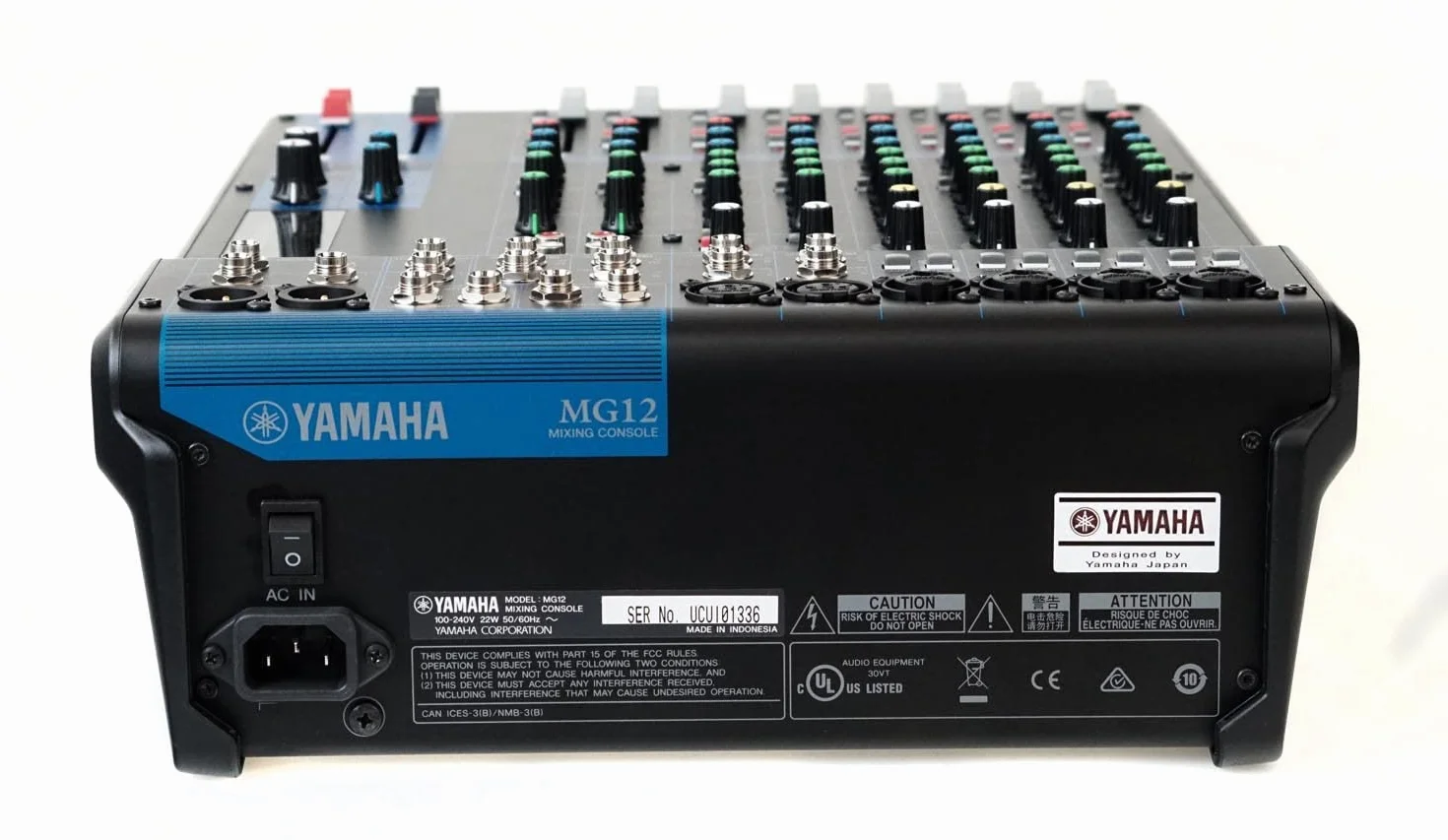 Yamaha MG12 Mezclador compacto de 12 canales y preamplificadores de micro D-PRE