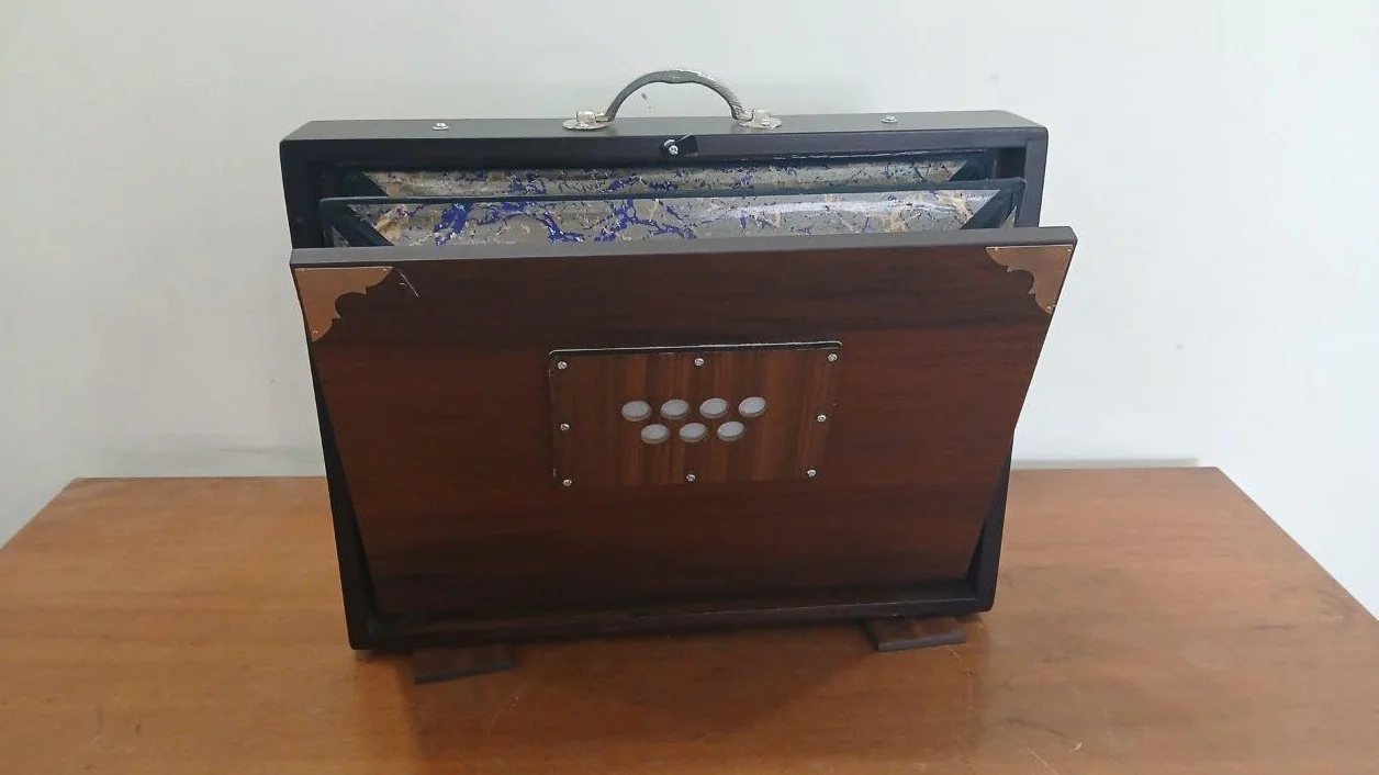 Caja Shruti de 39 teclas, color marrón oscuro, instrumento de dron de 3 octavas (C–C), 440 Hz y 432 Hz, afinado, pedal de pie opcional, acabado de madera de teca hecho a mano