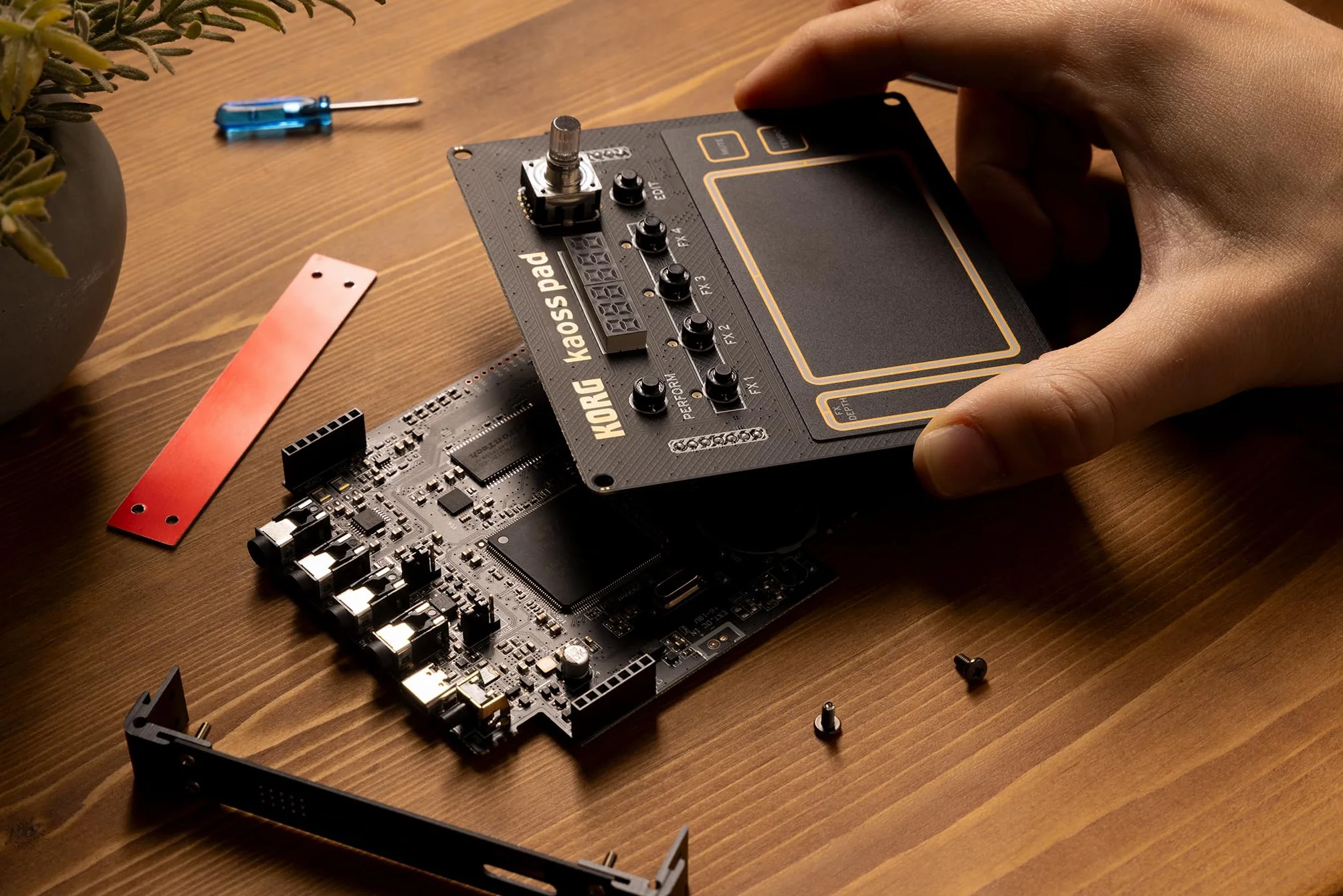 Korg Nu:Tekt NTS-3 KAOSS Pad DIY Kit - Sintetizador de Efectos Programable