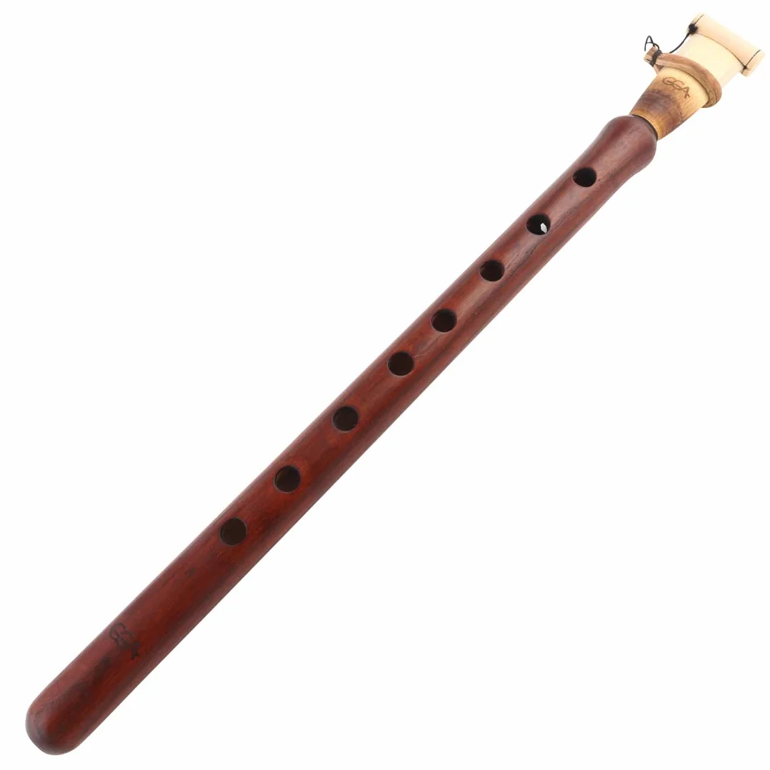 Duduk armenia en un bajo con madera de albaricoque envejecida por el maestro Galstyan