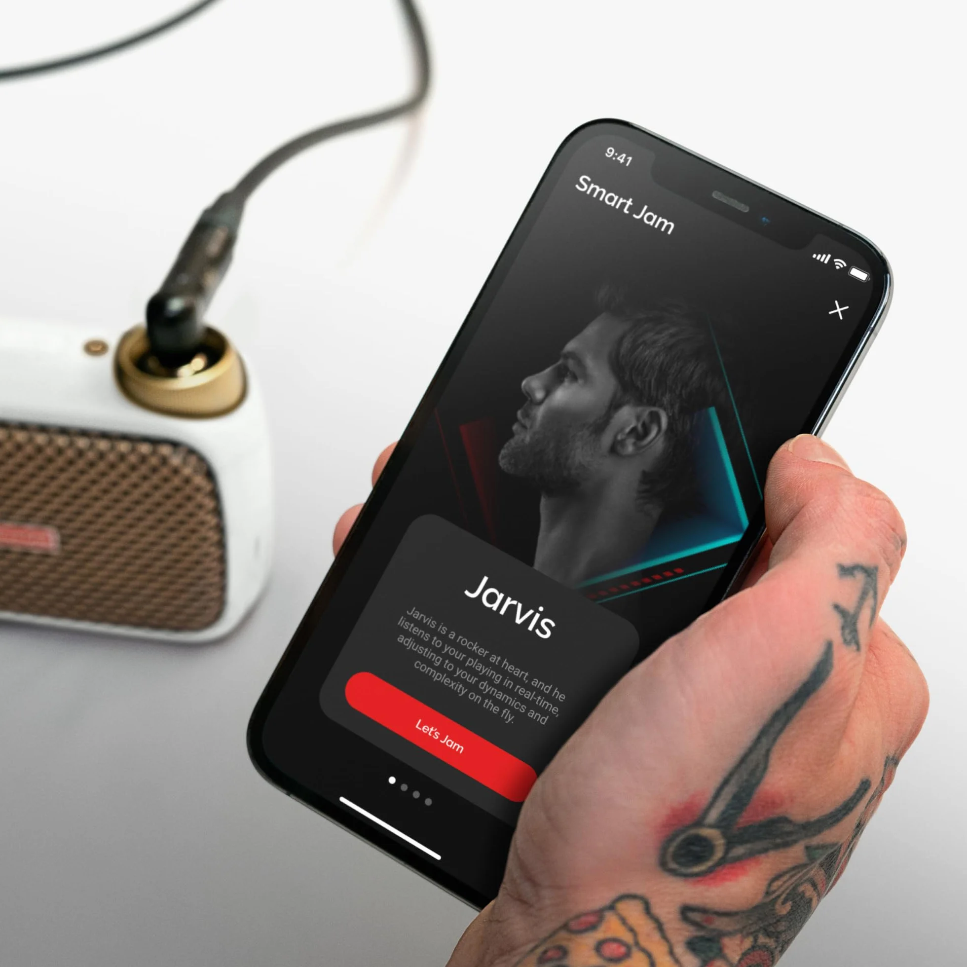 Positive Grid Spark GO Pearl 5 W Amplificatore Smart Ultra portatile per Chitarra, amplificatore per cuffie e altoparlante Bluetooth con App Smart per Chitarra elettrica, acustica o Basso - Perlado