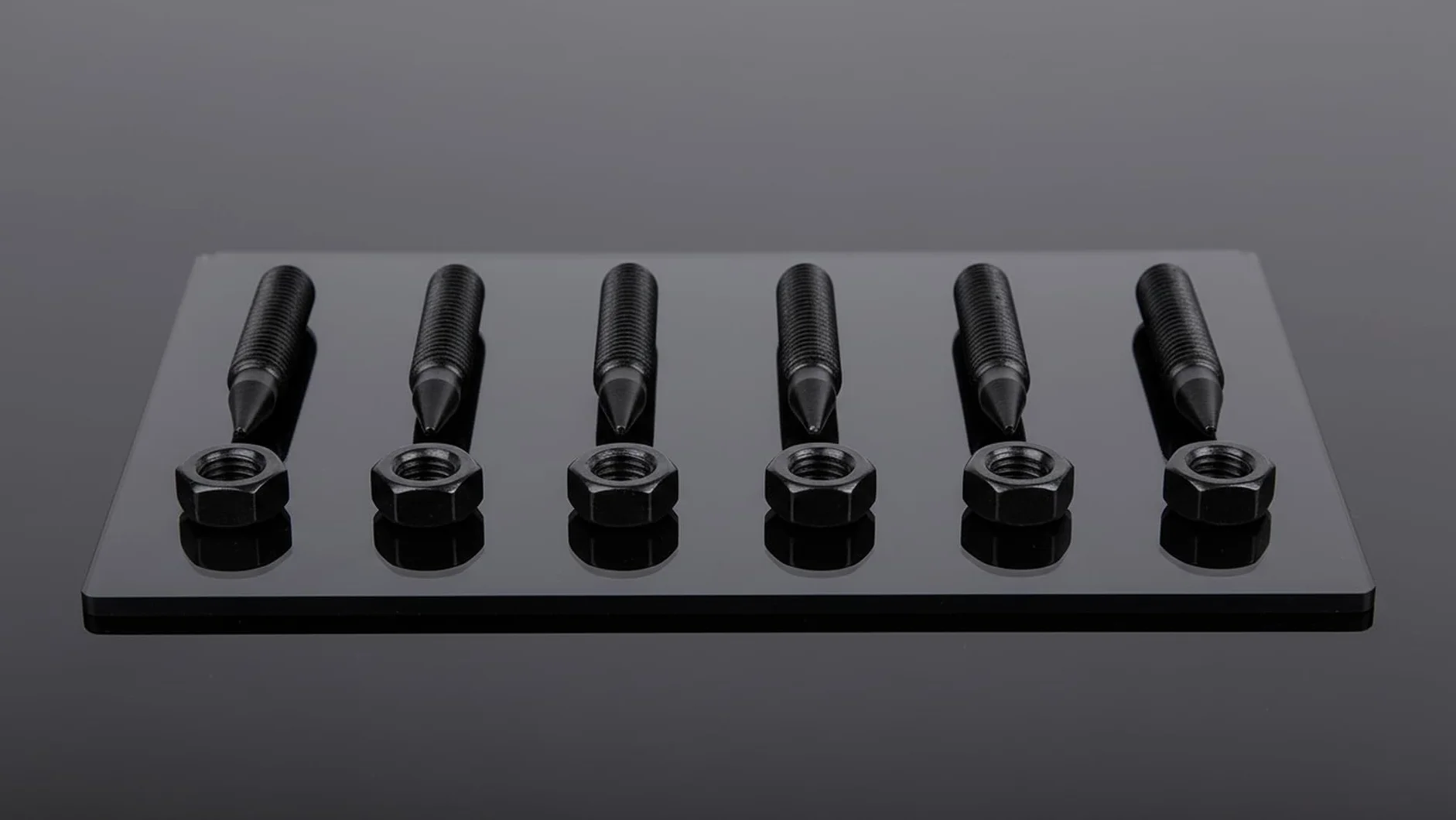 PrecisonGeek Acero Negro M8 45mm Picos/Spikes de Altavoces para HiFi Altavoces de Audio (Conjunto de Cuatro)