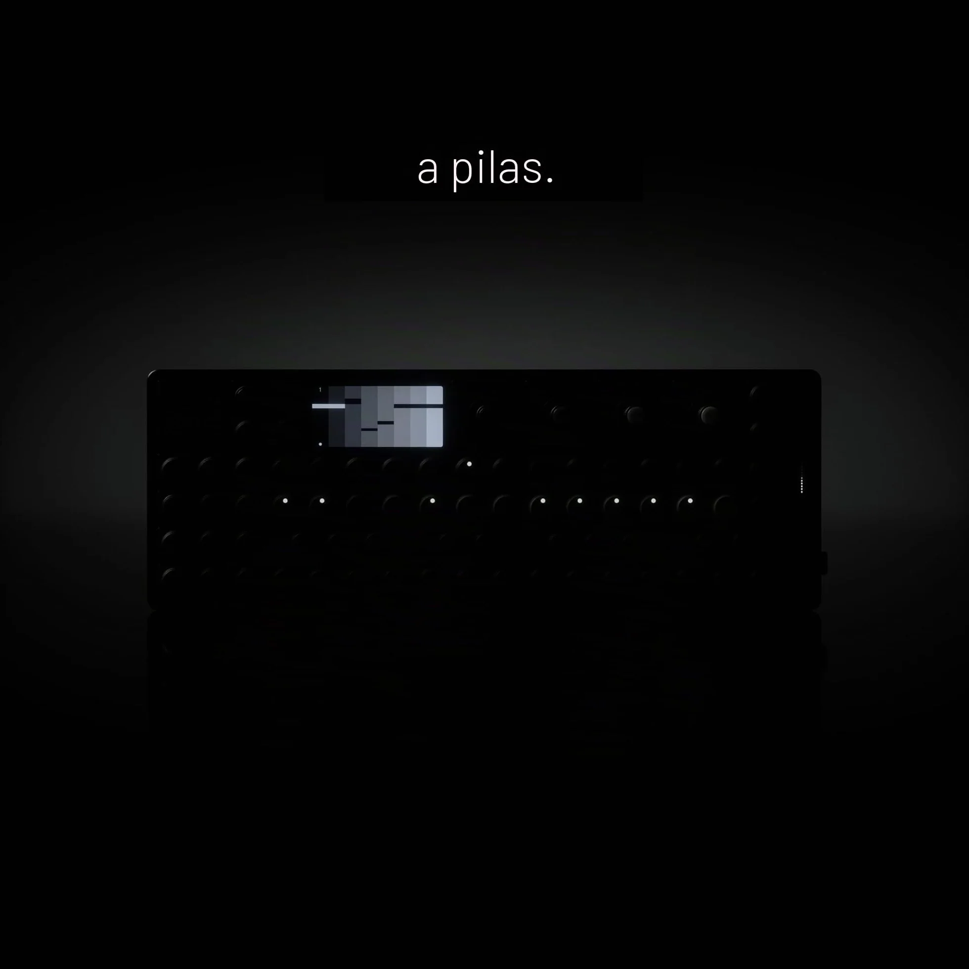 Teenage Engineering OP-XY sintetizador y sampler portátil (secuenciador de 64 pasos con 8 motores de sintetizador, micrófono y altavoces integrados, equipo de grabación), negro