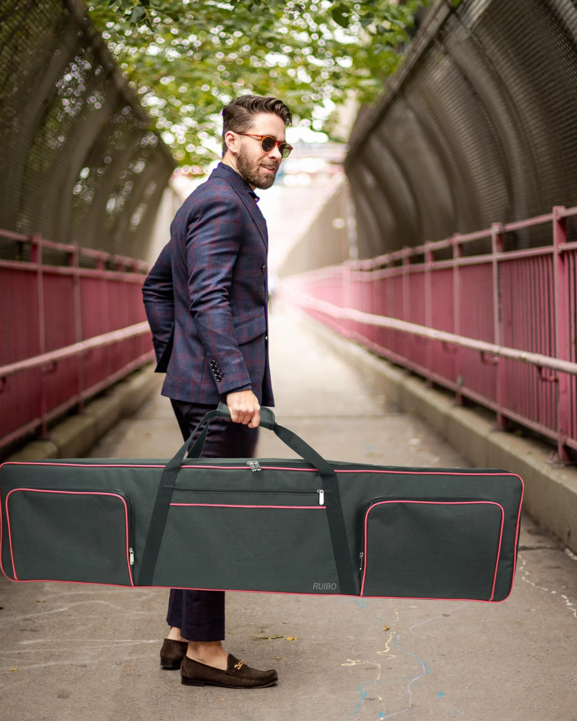 Ruibo Funda para Teclado de 88 Teclas para Piano eléctrico con Acolchado de algodón de 10 mm, Impermeable, Bolsa de Concierto Oxford 600D, 54 x 13 x 6.7 Pulgadas, Color Rojo