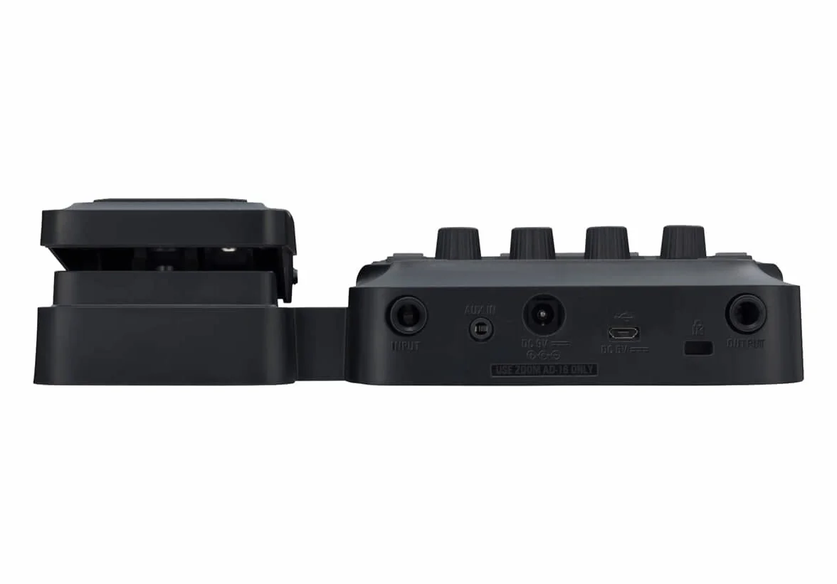 Zoom G1X FOUR Pedal multiefecto para guitarra con pedal de expresión, con 70+ efectos, modelado de amplificadores, looper, caja de ritmos, afinador, alimentado por pilas