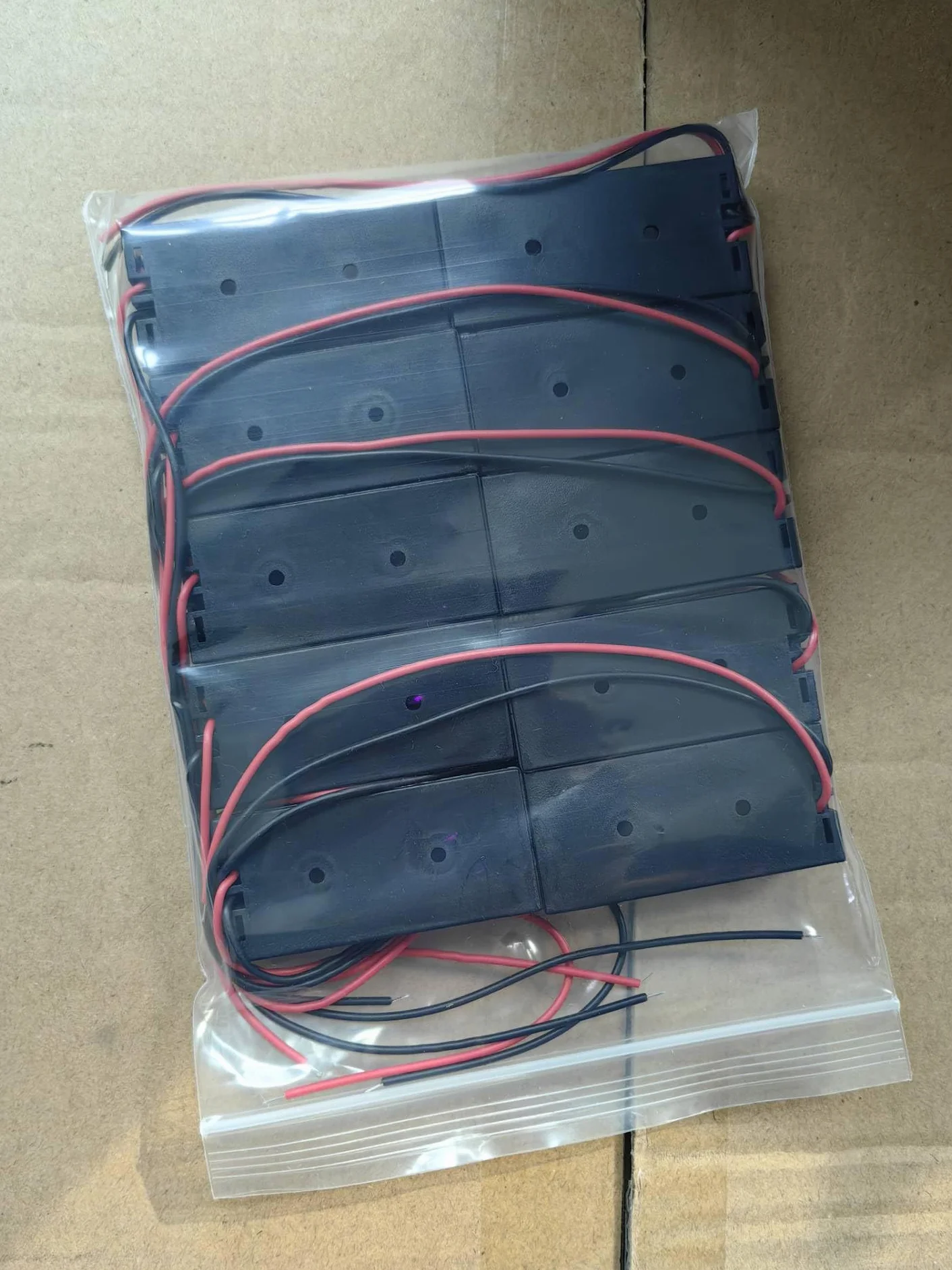 10 soportes de batería AAA con cables de 3 V, 2 x 1,5 V AAA, caja de almacenamiento, organizador de contenedores, adaptador y comprobador
