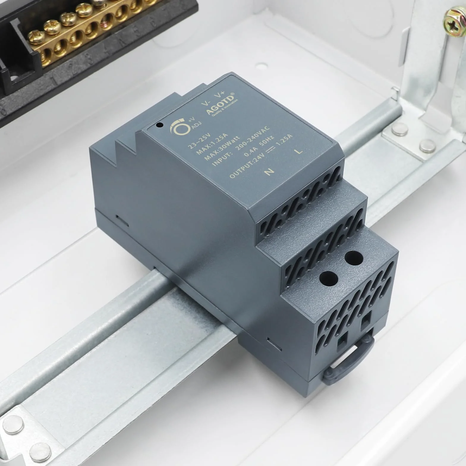 Fuente de alimentación para riel DIN 30W 24V 1.25A Transformador de 24V para sistemas de montaje en riel DIN