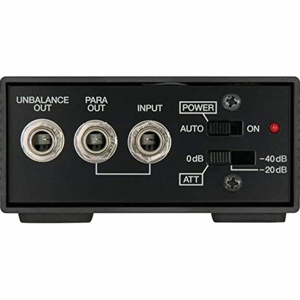 Caja de inyección BOSS DI-1 — Caja de inyección con un sonido cristalino para transformar impedancia alta; diseño resistente y compacto con tres niveles de entrada
