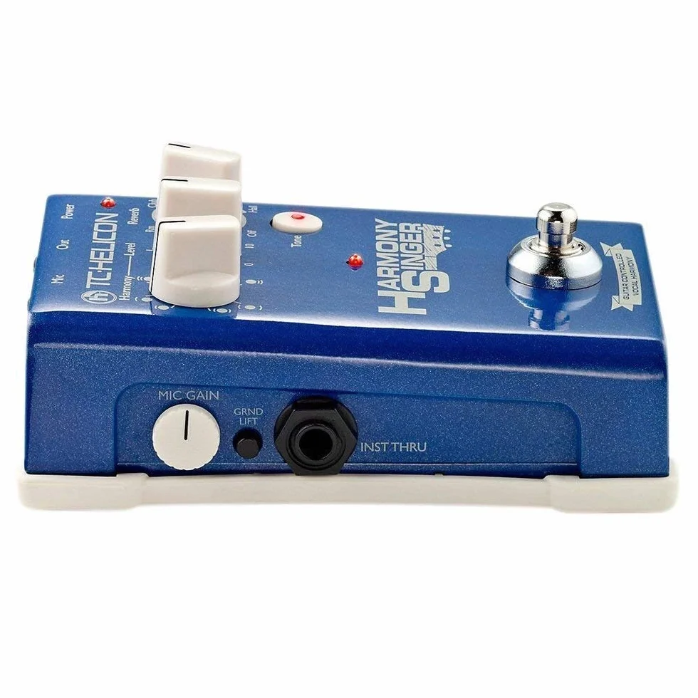 TC Helicon HARMONY SINGER 2 Stompbox de efectos vocales alimentado por batería con armonía, reverberación y tono controlados por guitarra