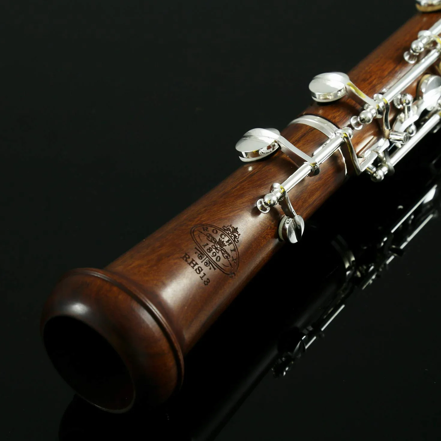Rochix Oboe Professional Performance RHS13 - Cuerpo rojo, tono C semiautomático plateado, 2 lengüetas, paño de limpieza, bastoncillo, soporte para pulgar