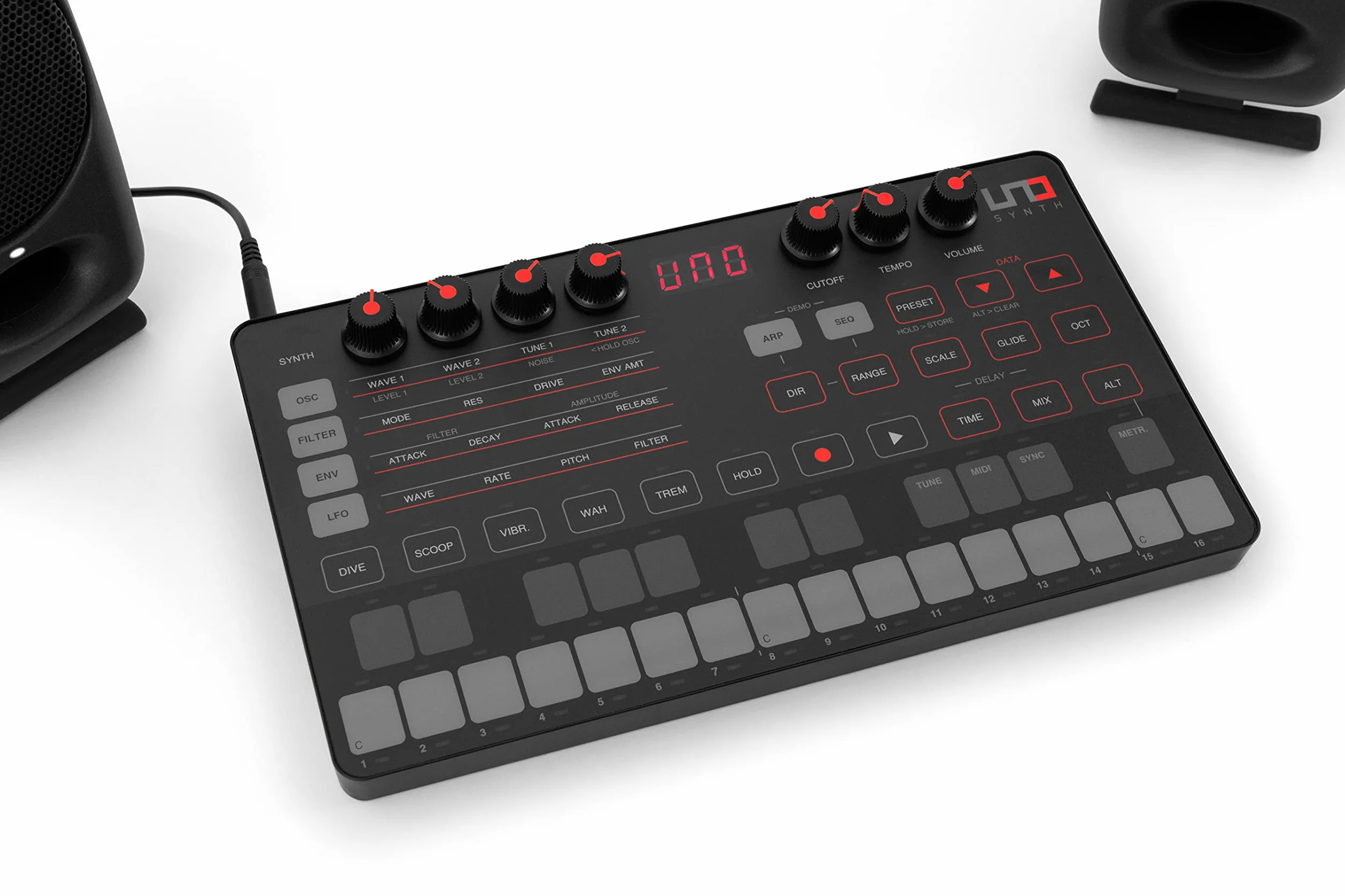 Ik Multimedia UNO Synth - Sintetizador analógico (USB, pantalla LED, VCO), color negro