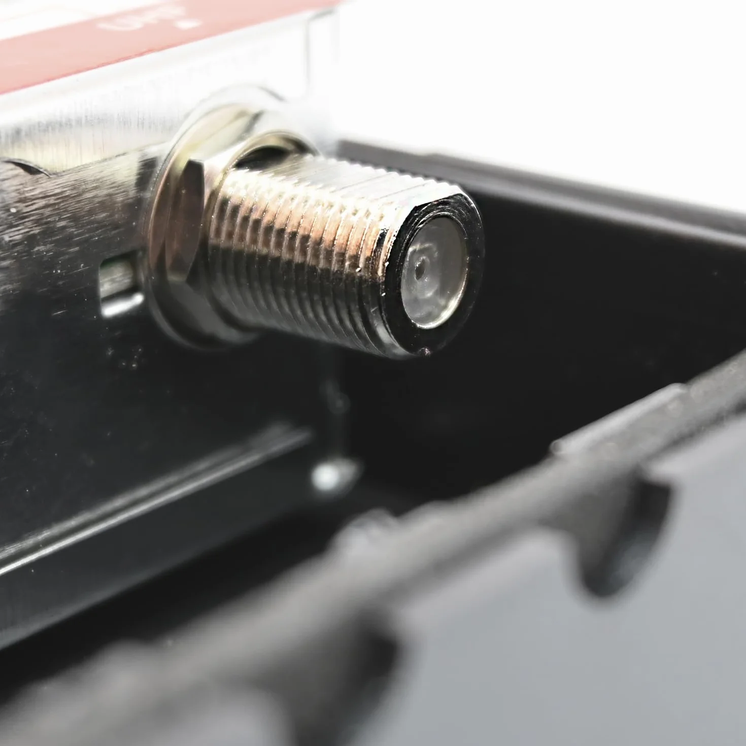 Amplificador de mástil Tecatel Máx 30dB, UHF LTE