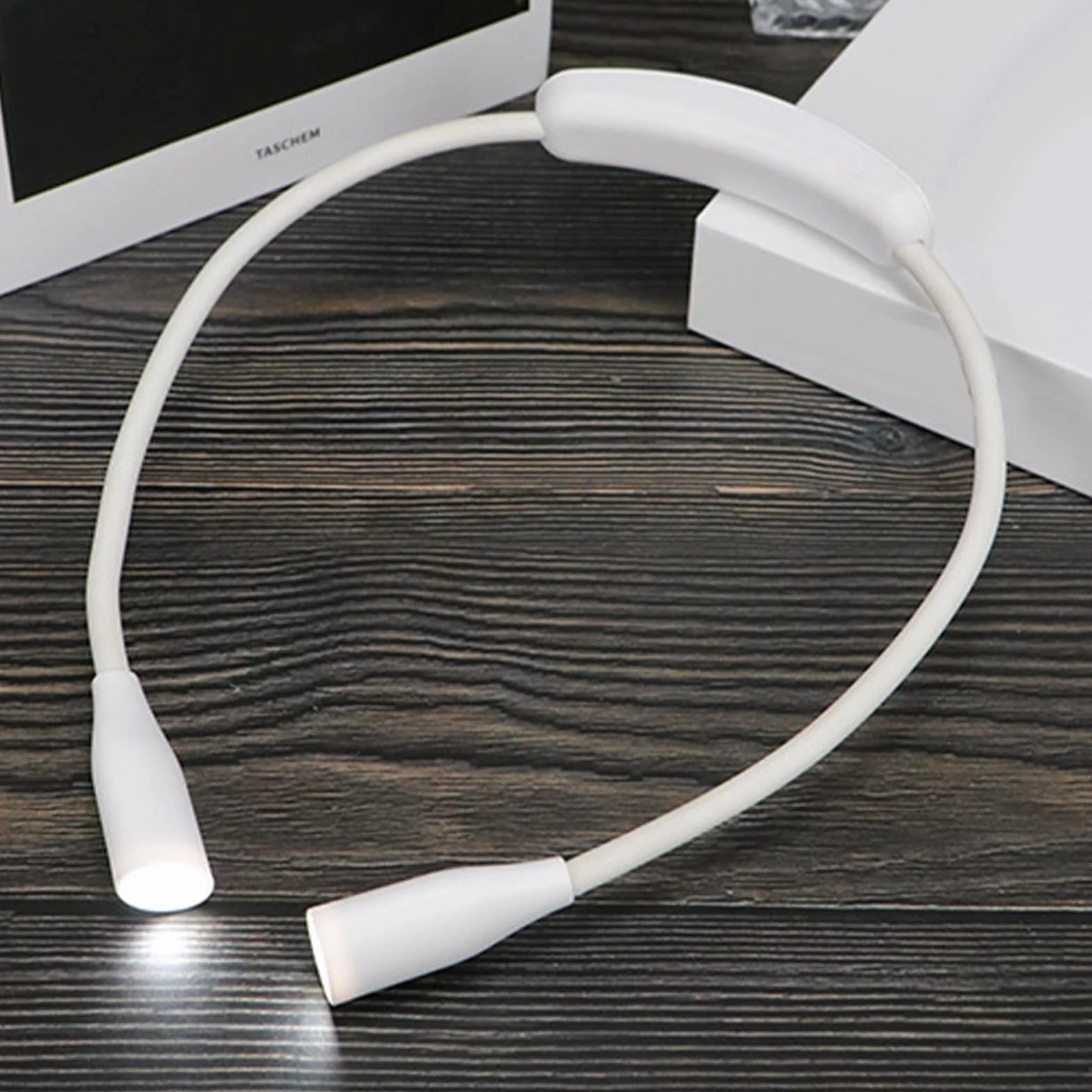 Luz para libros: lámpara recargable por USB, batería de larga duración, diseño de uso cómodo, brazos dobles flexibles, iluminación suave y sin reflejos | Lectura en la cama, sesiones de estudio