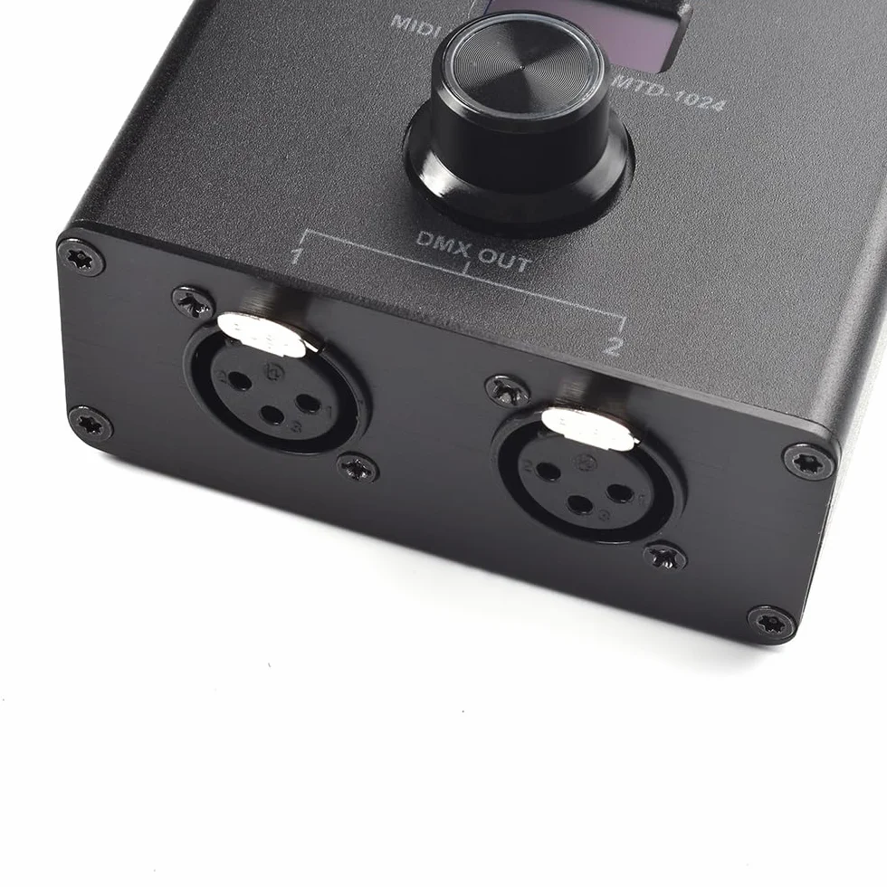 El controlador MIDI a DMX (MTD-1024) puede convertir mensajes MIDI a mensajes DMX