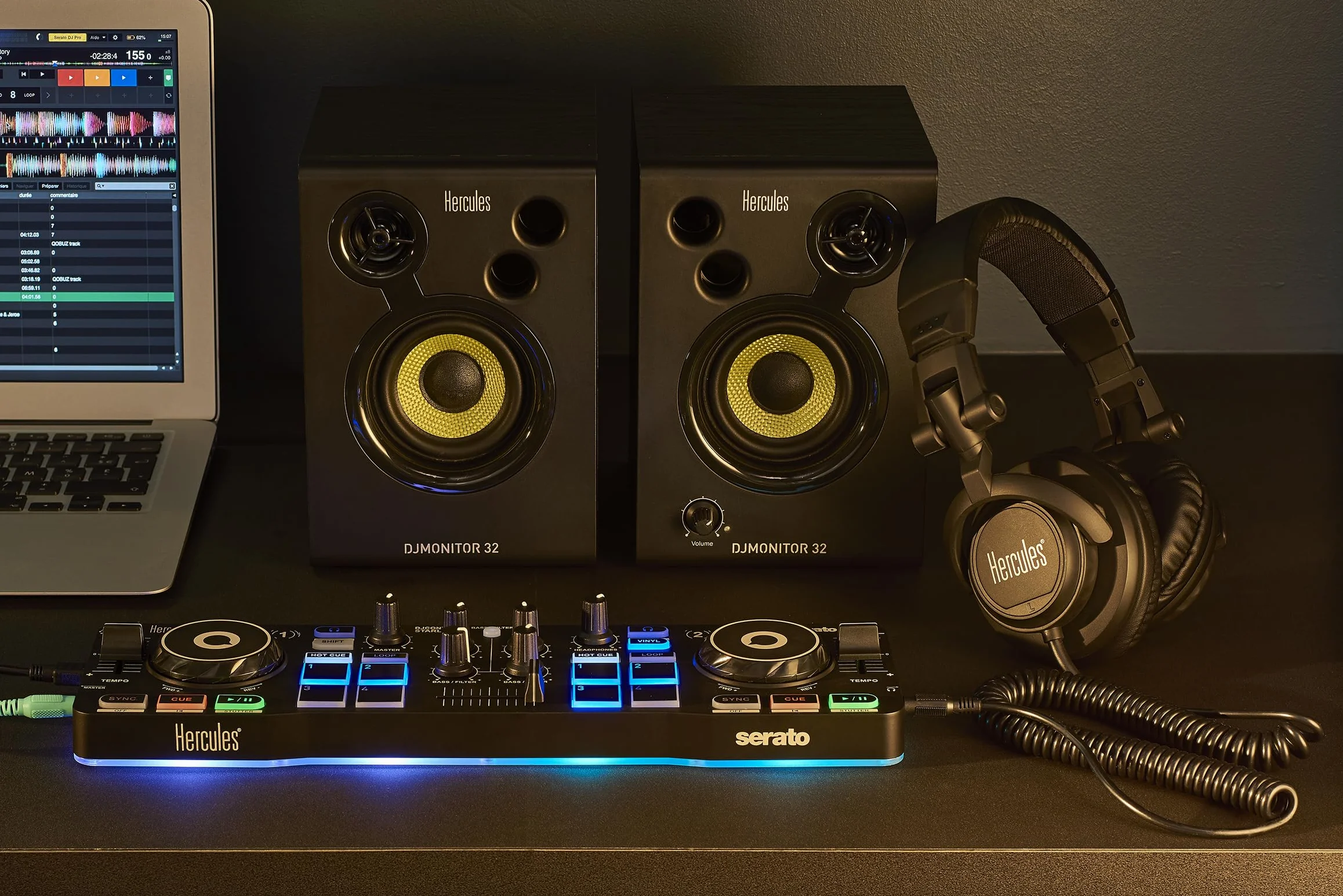 Hercules DJStarter Kit - Kit completo para empezar en el DJing con Serato DJ Lite, incluye DJControl Starlight, HDP DJ45 y DJMonitor 32, para PC y MAC
