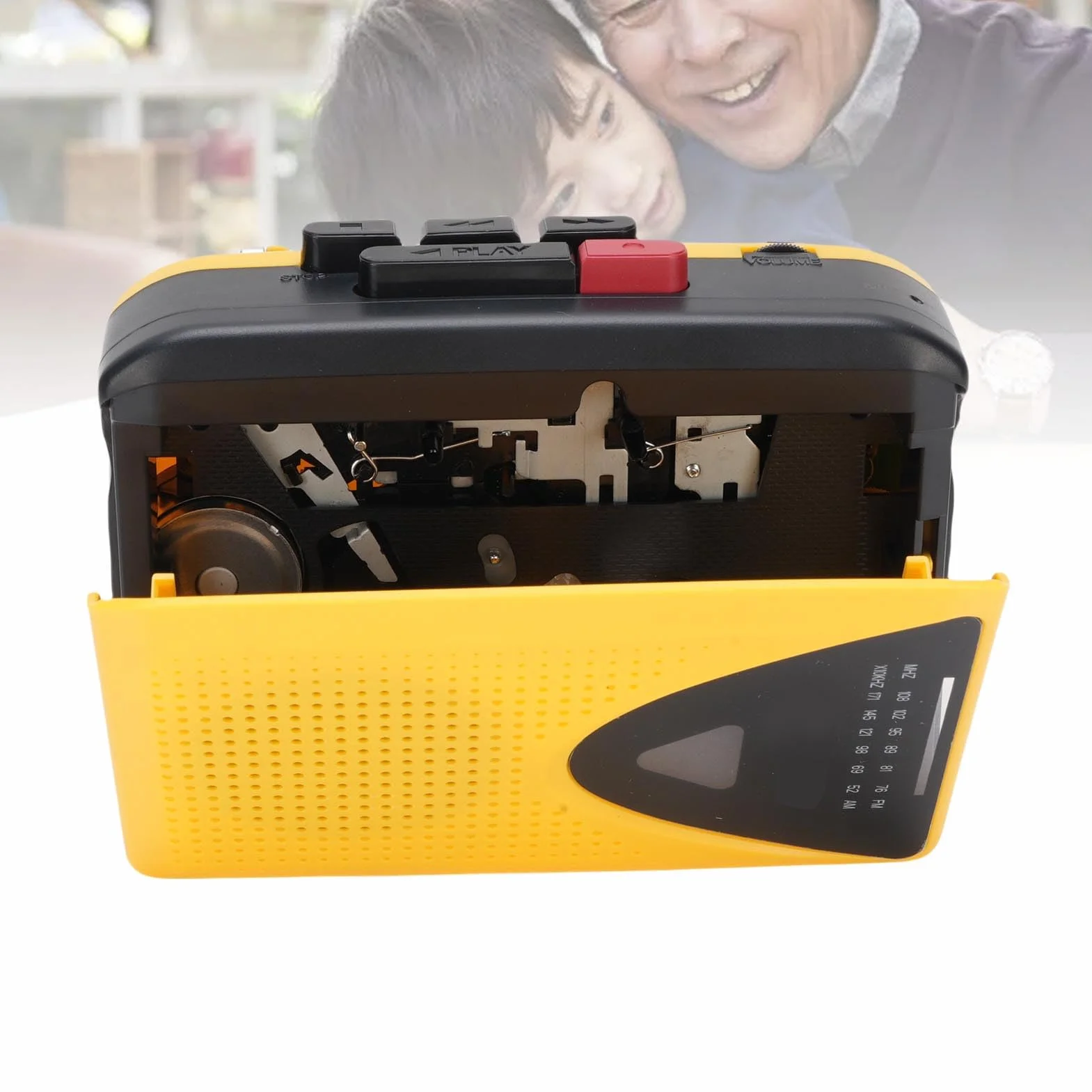 Reproductor de Cassette Retro con Radio AM FM Bluetooth y Grabación, Portátil, Amarillo Negro