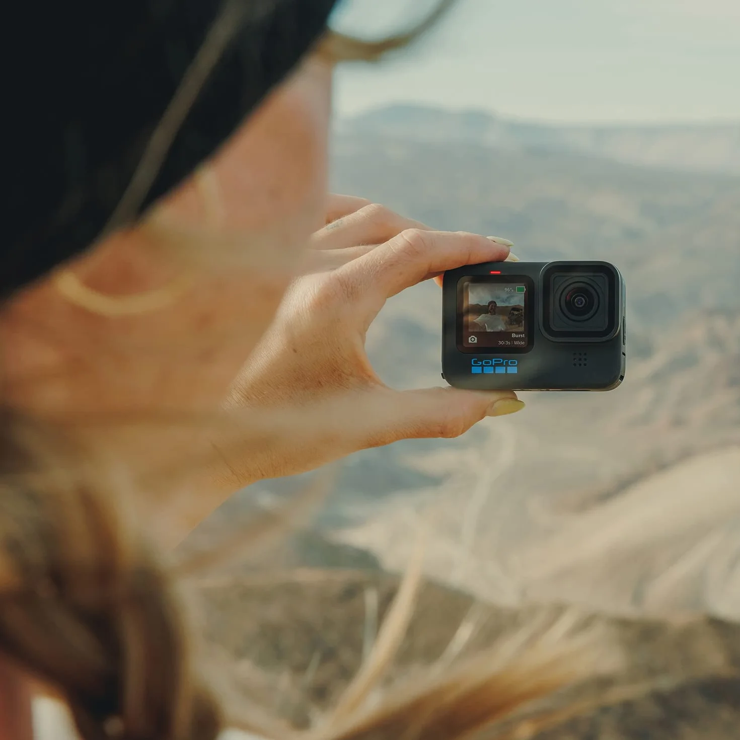 GoPro HERO11 Black Cámara de Acción a Prueba de Agua Ultra HD 5.3K60 27MP 1/1.9" Sensor Estabilización Reacondicionado
