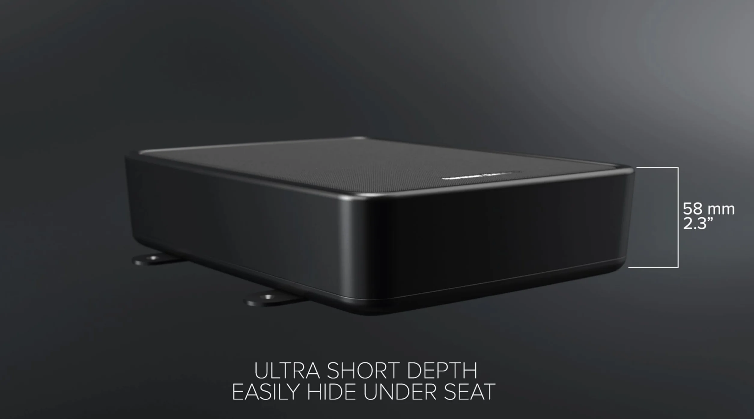 Harman Kardon Feel 700 Subwoofer Activo Coche 165mm (6.5") 250W - Bajo Asiento Ultraplano Aluminio - Amplificador Clase D Graves Profundos - Conexión en Serie - Negro