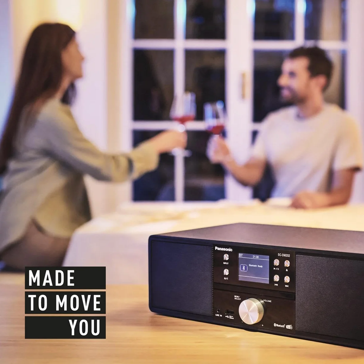 Panasonic SC-DM202EG-K Sistema Estéreo Micro Hi-Fi Compacto con CD, Radio Dab+/FM, USB y Bluetooth, Altavoces de 24 W, Control Remoto, Pantalla LCD TFT de 2,4", Ajustes de Ecualización, Negro.