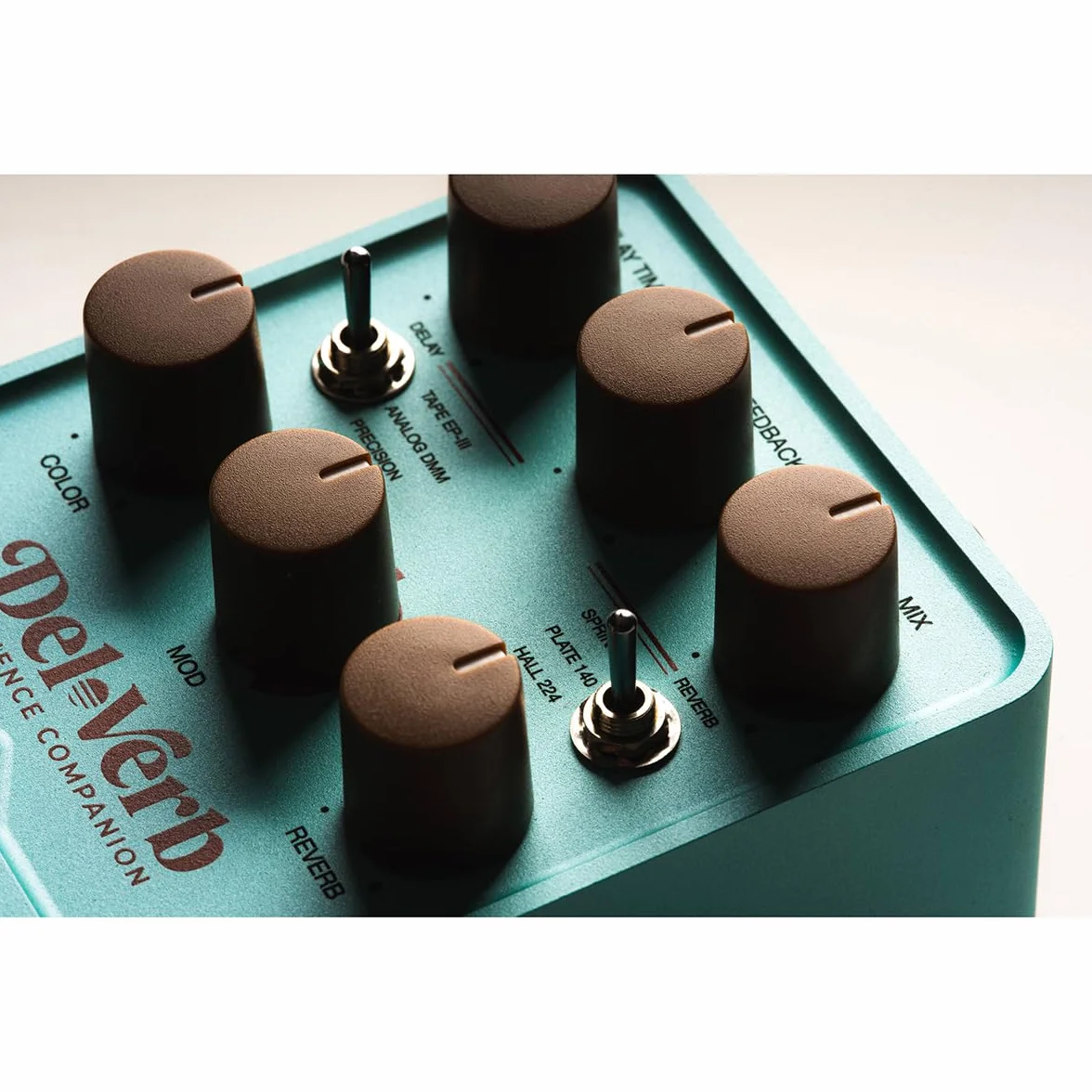 Universal Audio Del-Verb Ambience Companion Pedal