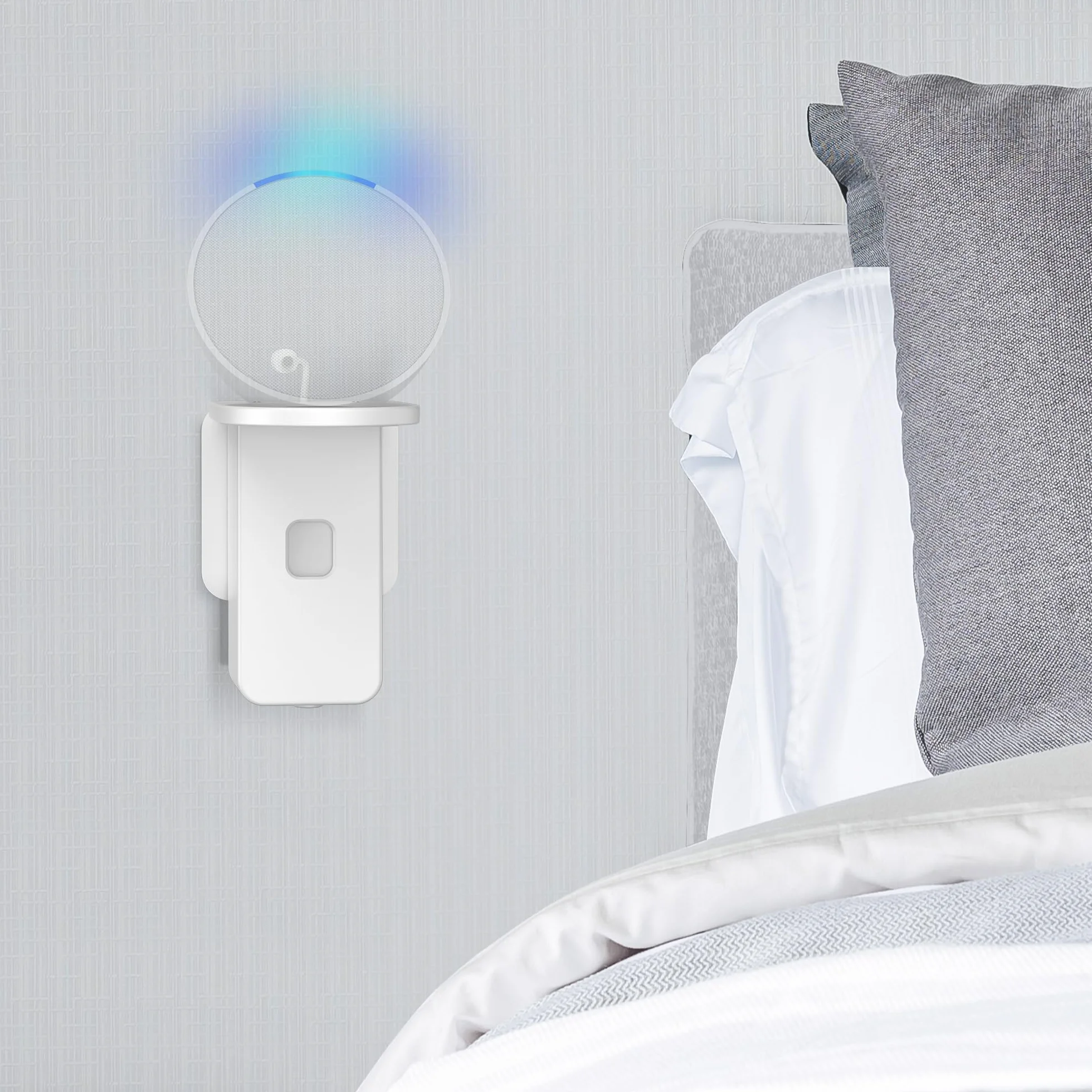 PlusAcc Soporte de Pared de Enchufe para ΡΟΡ - Soporte de Enchufe Que Ahorra Espacio para Accesorios de Altavoces Inteligentes, sin taladrar, cafetería, baño, Dormitorio (Blanco)
