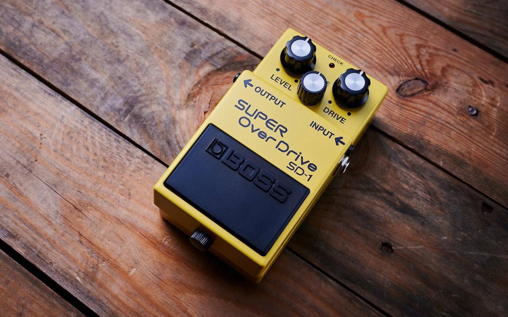 BOSS SD-1 SUPER OverDrive Gitaareffectpedaal | Genrebepalende Overdrive-Sound | Mild tot Matige Drive Tonen | Ideaal voor gebruik met Cleane en Licht Aangedreven Versterkers | 5 Jaar Garantie