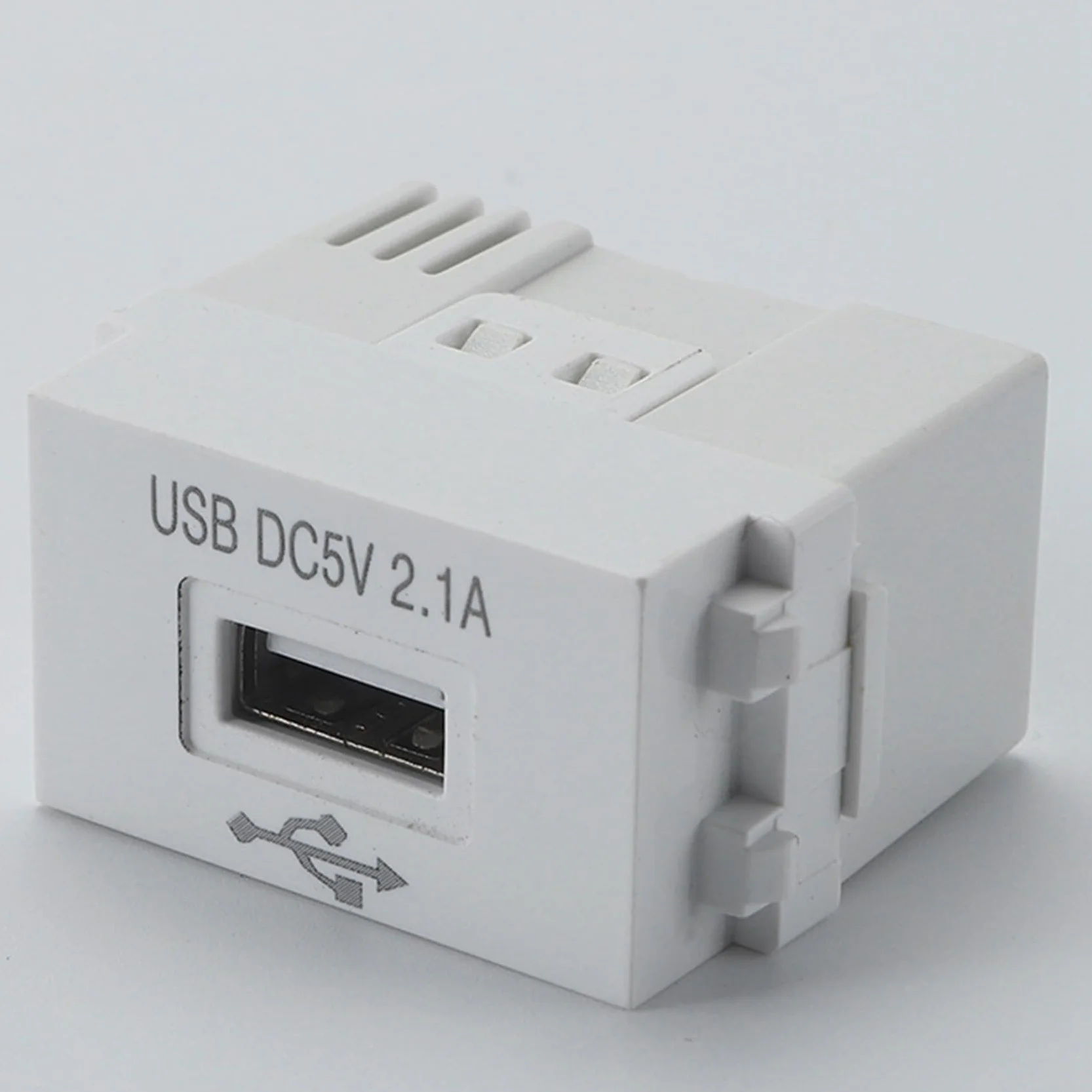 Panel de Carga para teléfono móvil, 220 V, Transformador de 5 V, 2,1 A, Enchufe de Carga USB, Adaptador de conmutación, 1 Unidad