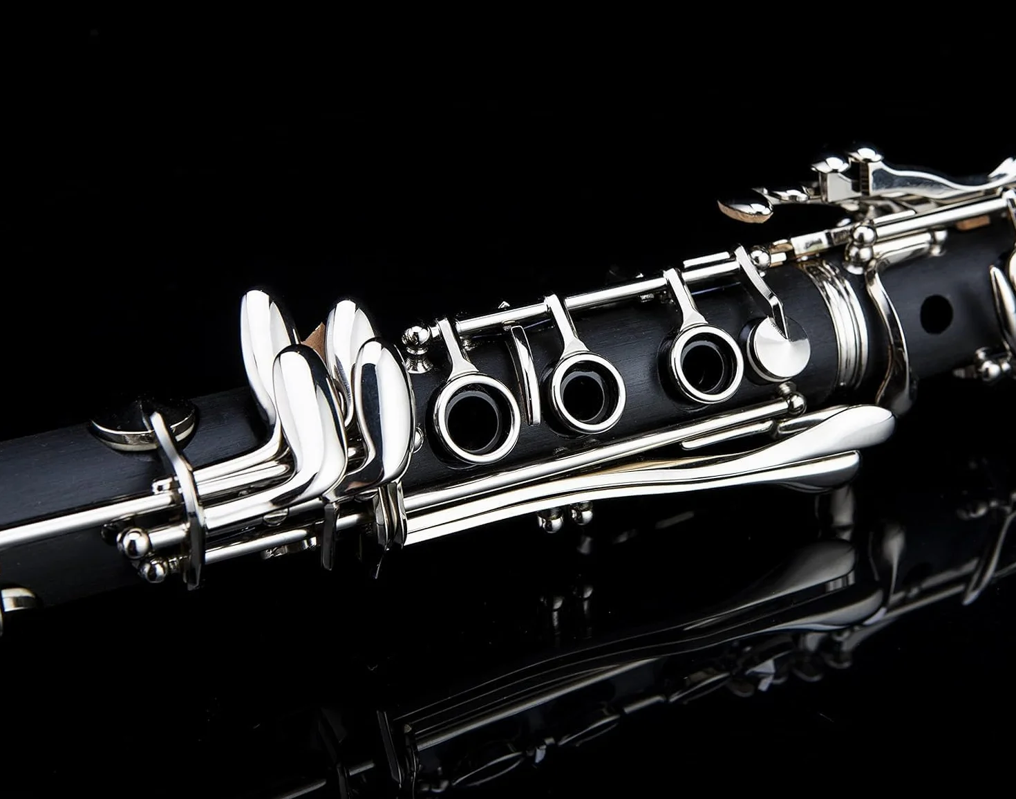 Clarinete B Flat 17 Llaves, Clarinete Profesional de Bb para Principiantes en Niquelada, con Estuche Rígido Kit de Limpieza, Instrumentos de Viento