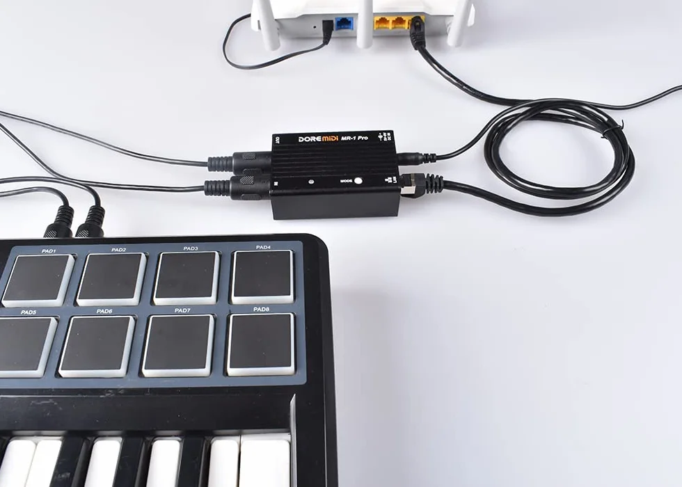 Interfaz de red MIDI RTP MR-1 Pro
