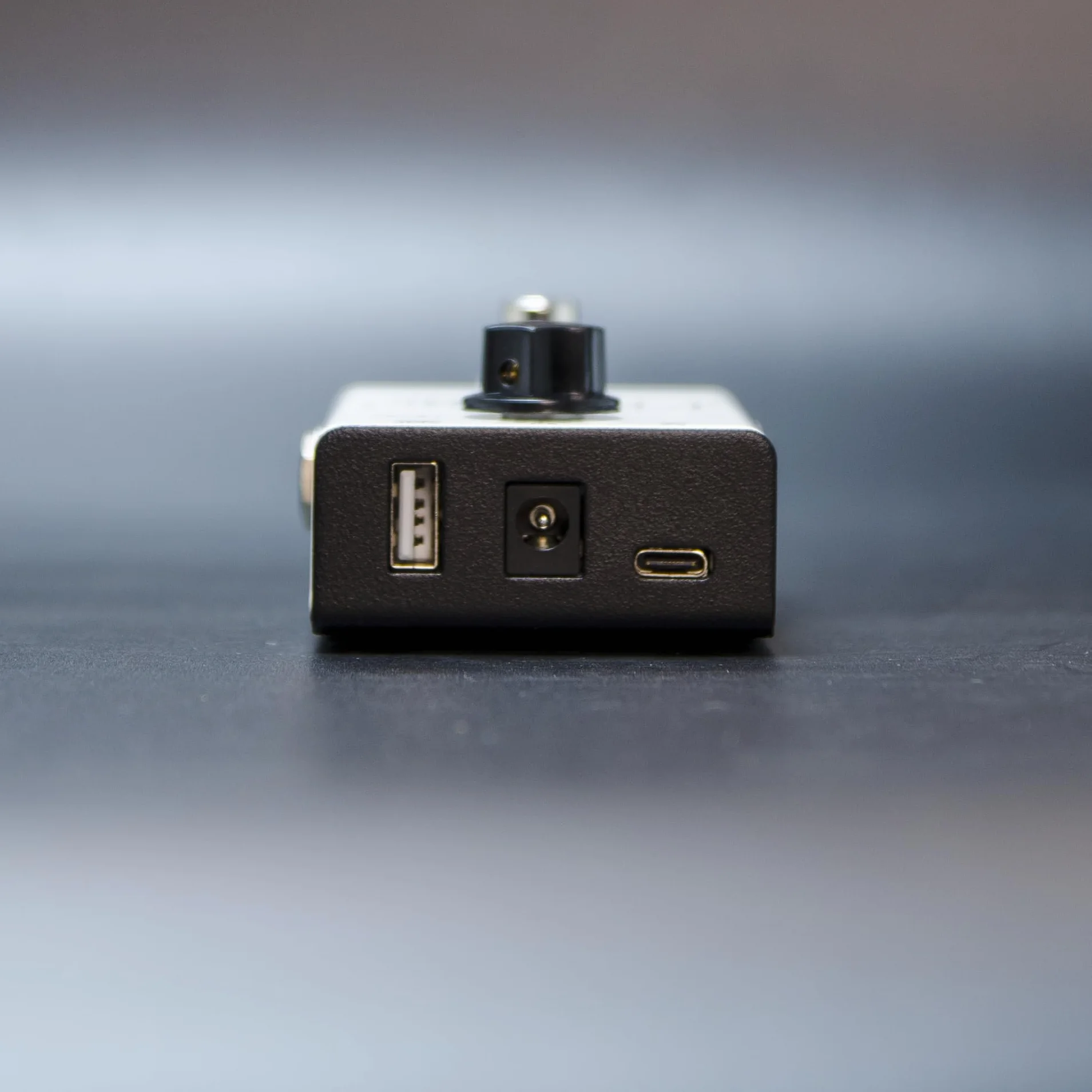 XSONIC ULooper para amps y modeladores, loop sin alteraciones, 180 min de grabación, Line Out, alimentación portátil, compatible con Spark, KATANA, THR, Nano Cortex y más.