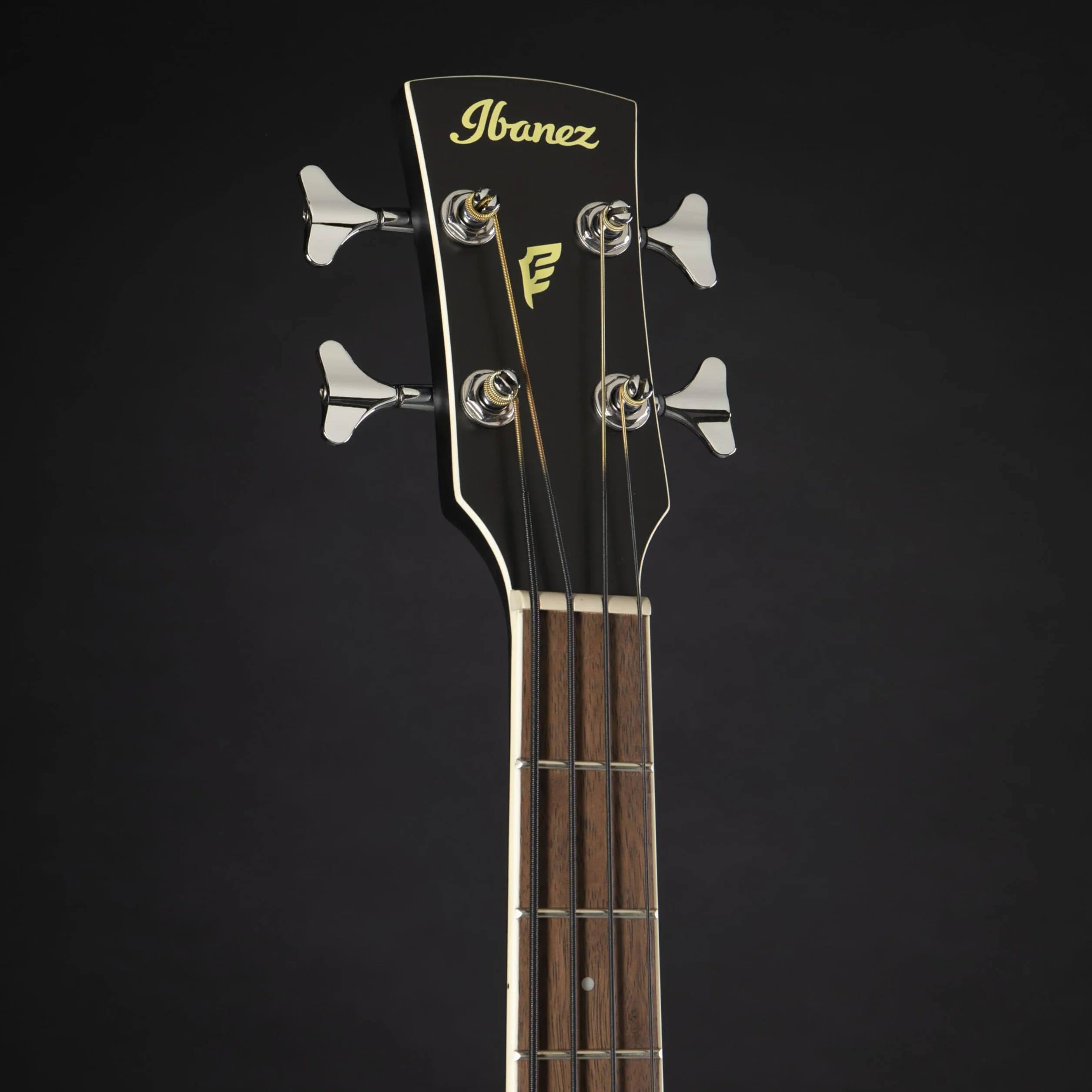 Ibanez PCBE14MH-WK - Bajo acústico, color negro