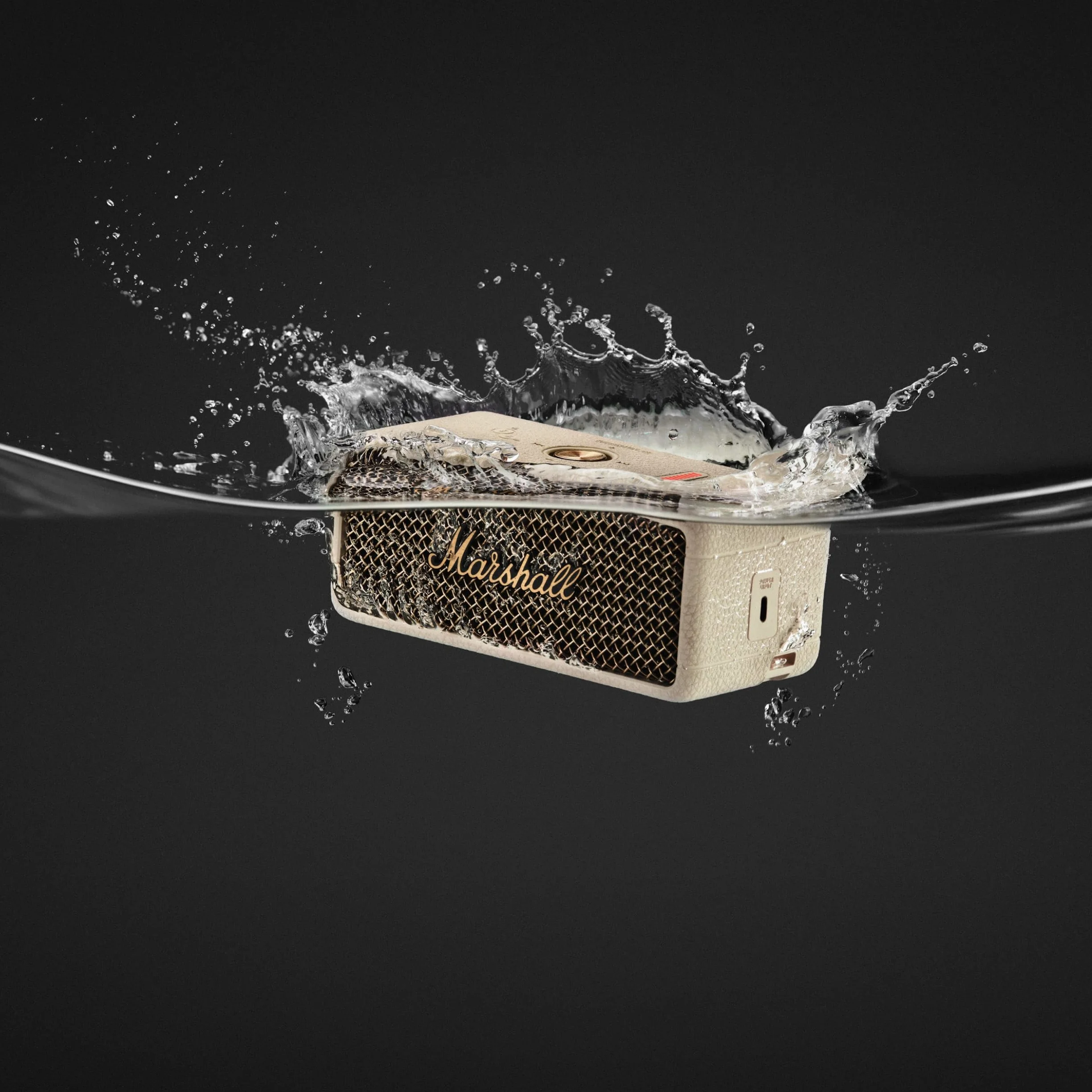 Marshall Emberton III Altavoz Bluetooth portátil IP67 resistente al polvo y agua, 32h reproducción - Crema