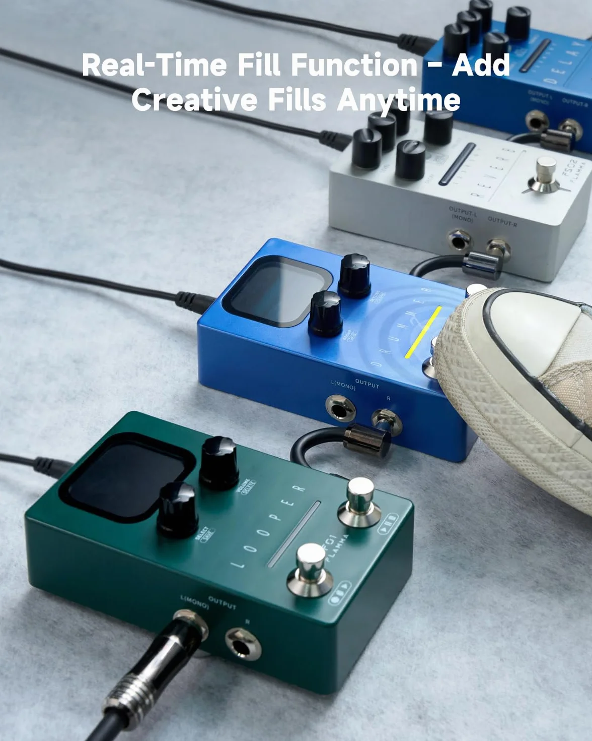 FLAMMA FF02 - Pedal de guitarra para máquina de tambor, 121 ranuras de tambor, 11 géneros musicales, ritmo personalizable, E/S estéreo para uso en vivo y estudio