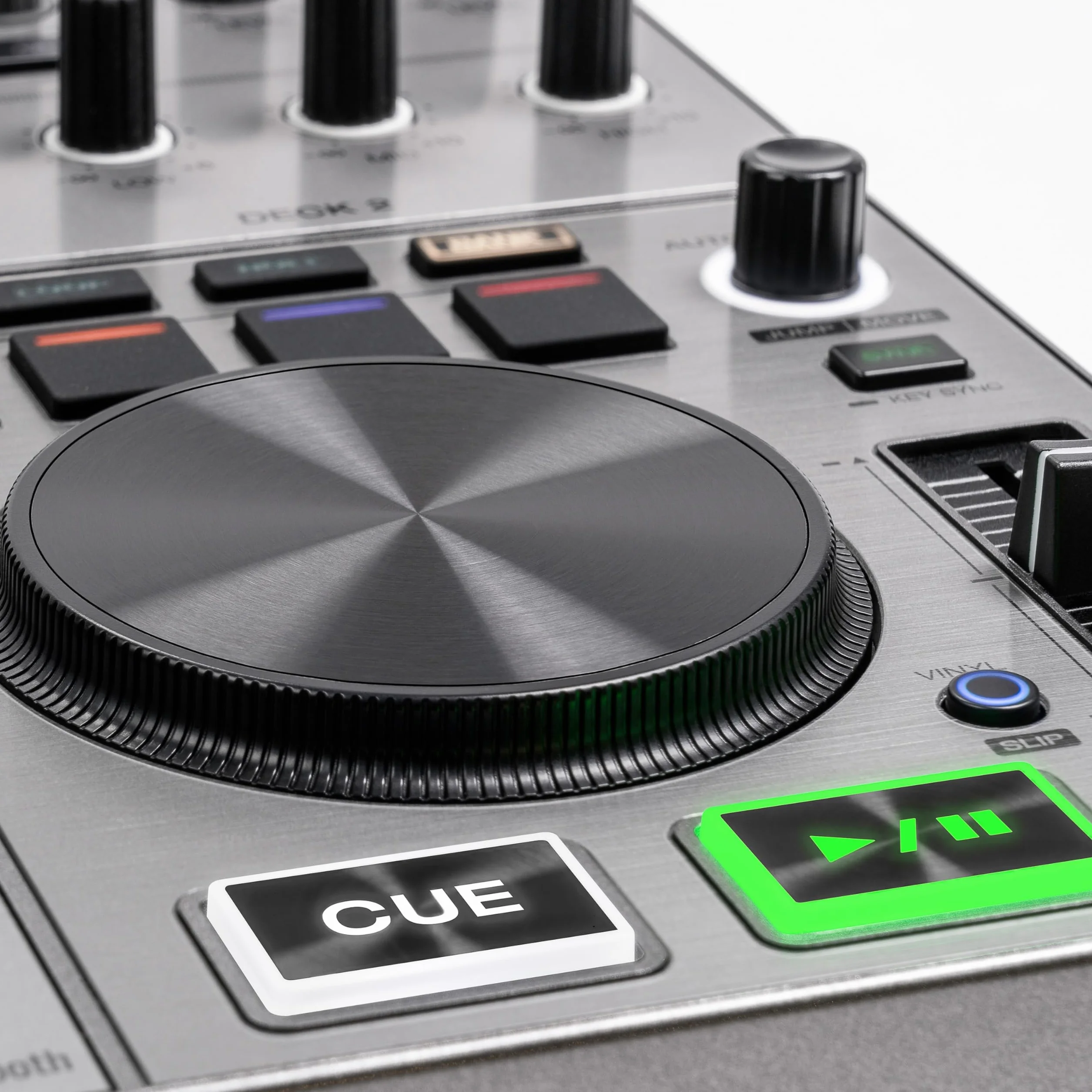 Denon DJ PRIME GO+ Controlador DJ Portátil Autónomo con Bateria Recargable, Pantalla de 7", Mezclador con Separación de Stems, Streaming por Wifi y Bluetooth