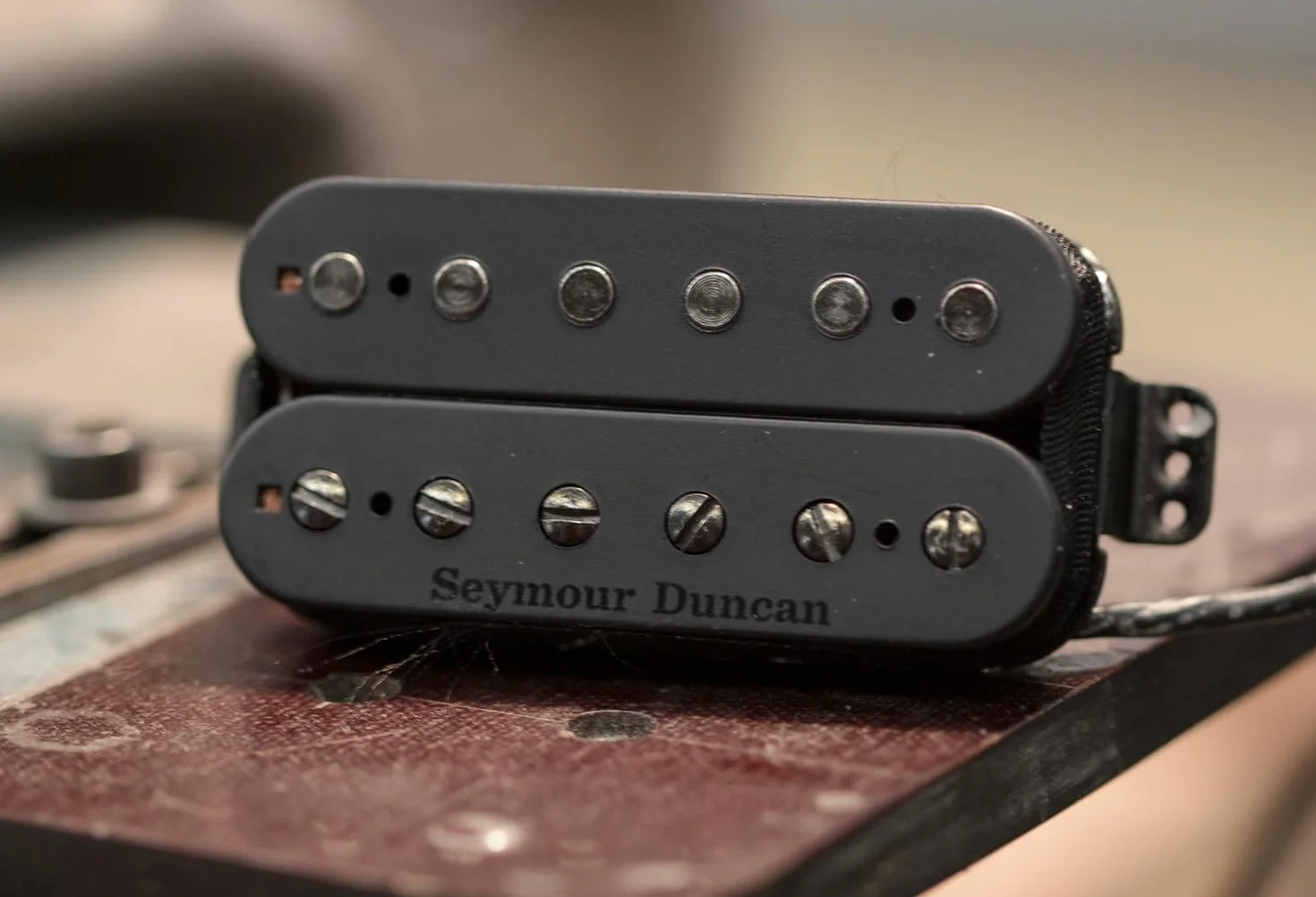 Seymour Duncan Nazgul Trembucker Humbucker Bridge Pickup - Uncovered 6 String