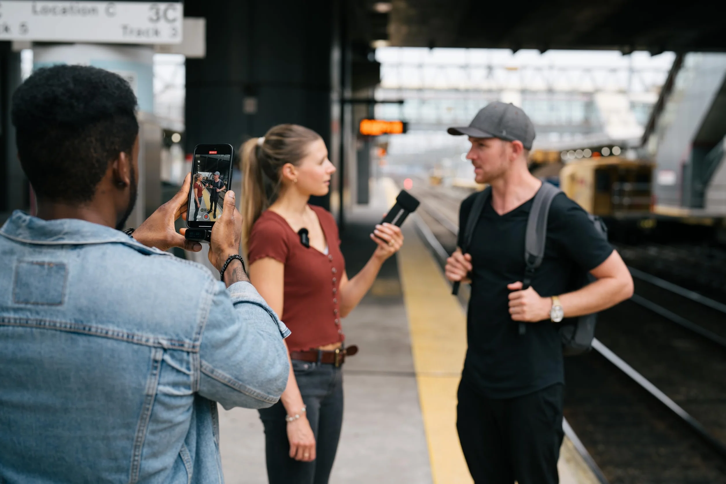 Sennheiser Profile Wireless Sistema de micrófono de Solapa y de Mano Todo en uno de 2,4 GHz y 2 Canales | Incluye Receptor, función de flotación de 32 bits, 2 micrófonos de Solapa (700266)