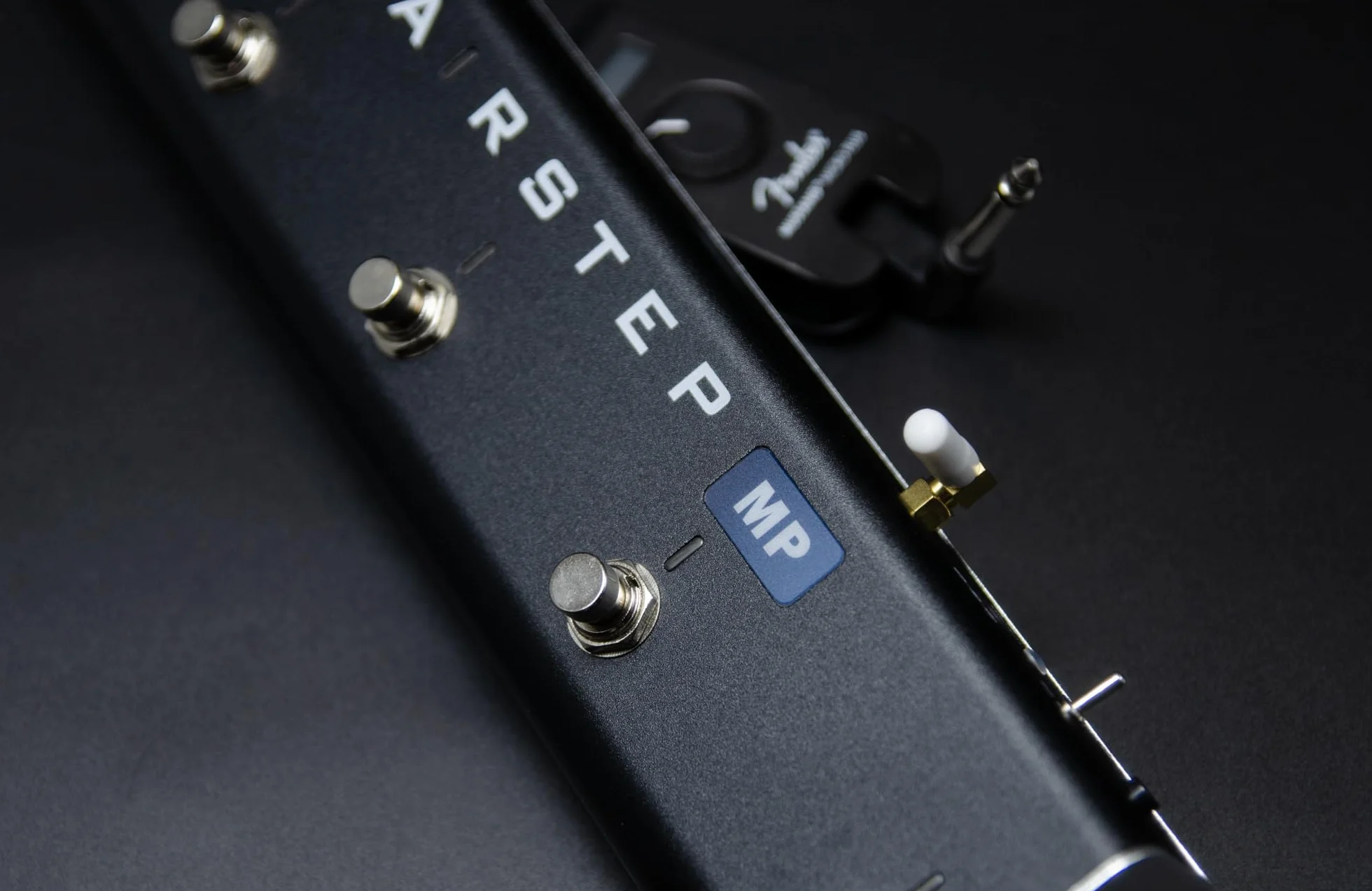 XSONIC AIRSTEP MP Edition, Fender Mustang Micro Plus Footswitch, preajustes de interruptor, efectos de conmutación, establece el tempo del grifo y activa el afinador, personaliza los parámetros del