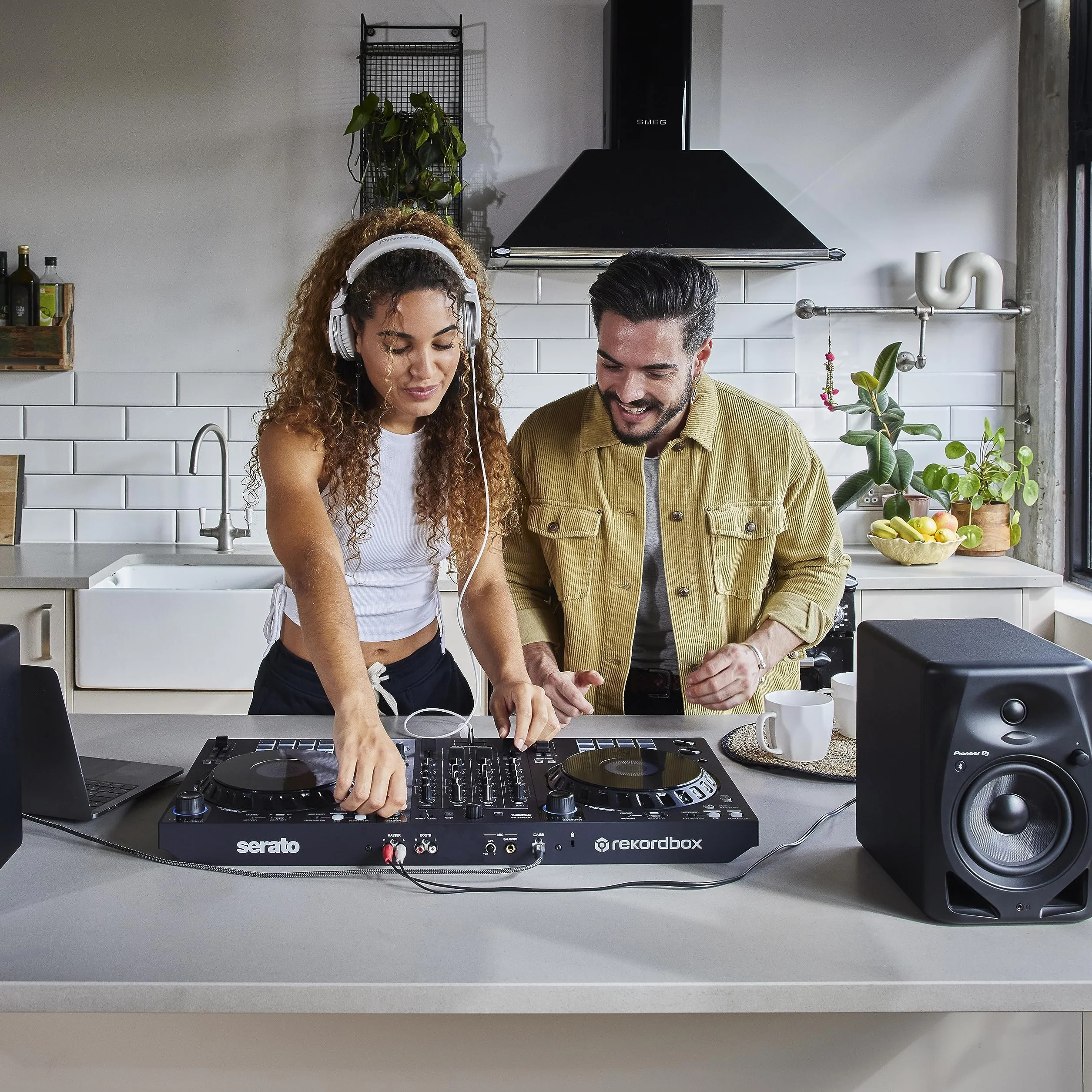 Pioneer DJ DDJ-FLX6 - Controlador DJ de 4 decks para Rekordbox y Serato