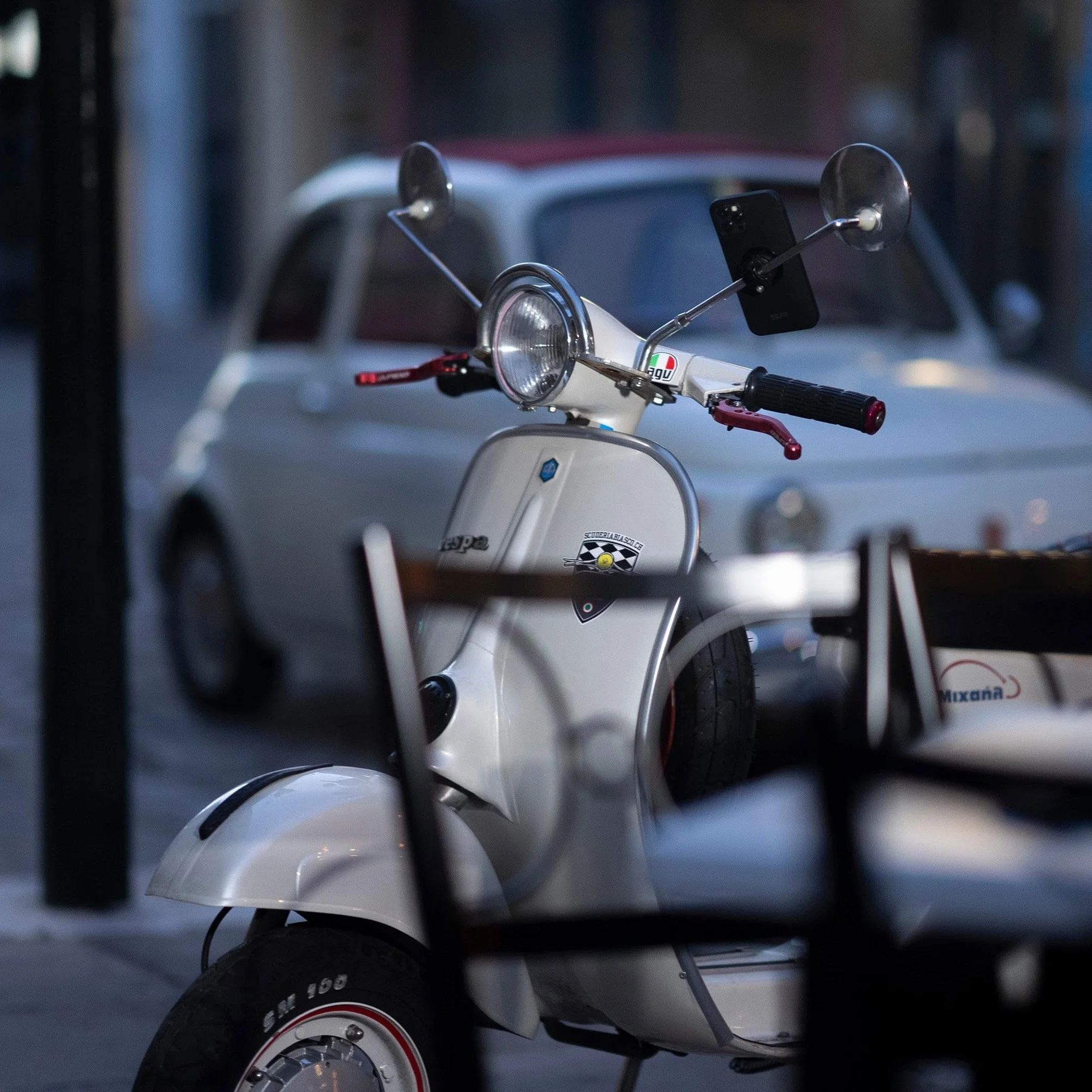 SP Connect Mirror Mount | Soporte Móvil Moto para Espejo Retrovisor con Sistema Twist to Lock | SPC+